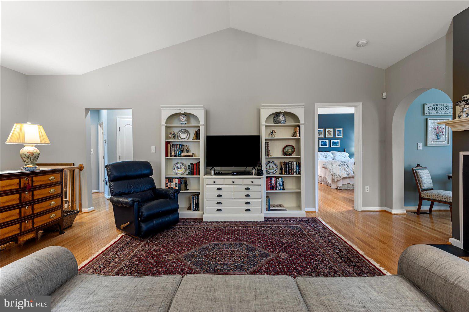 SOMERSET - Residential