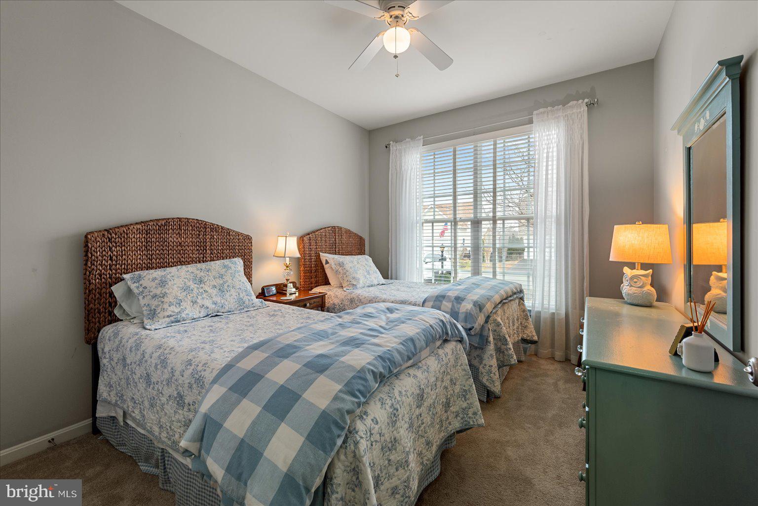 SOMERSET - Residential