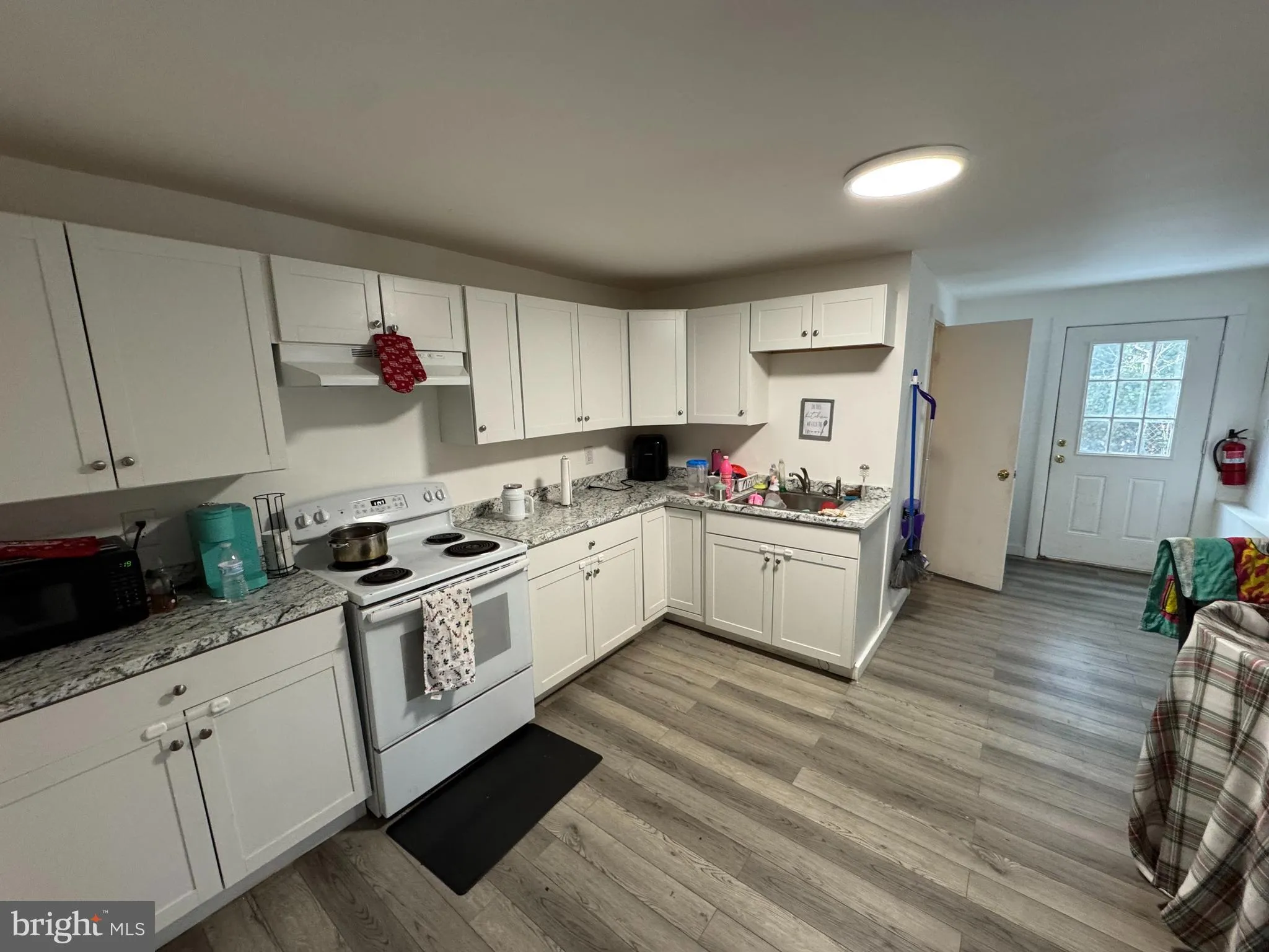 Browns Mills, New Jersey 08015, United States, 6 Bedrooms Bedrooms, ,Residential,Active,80098