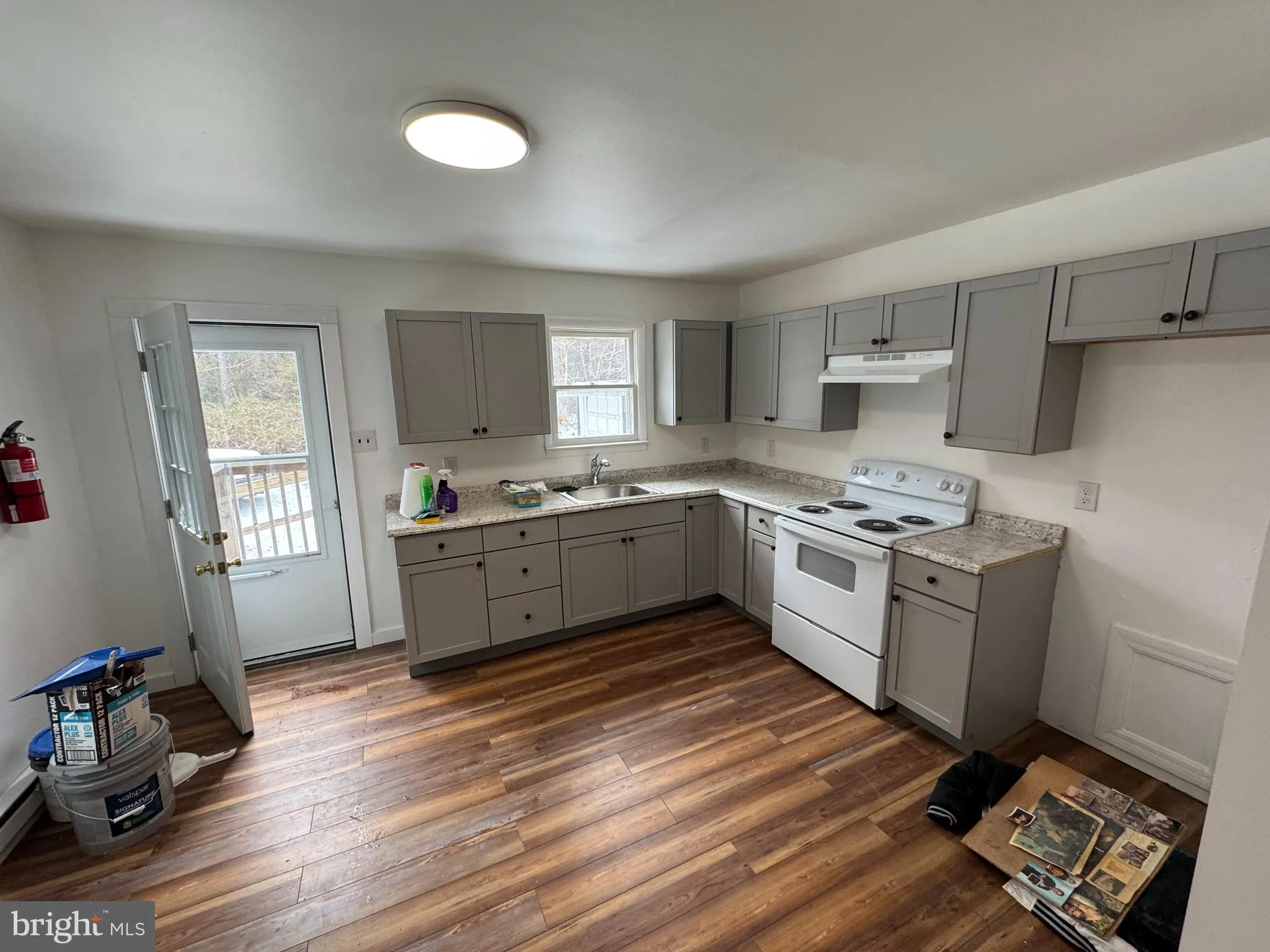 Browns Mills, New Jersey 08015, United States, 6 Bedrooms Bedrooms, ,Residential,Active,80098