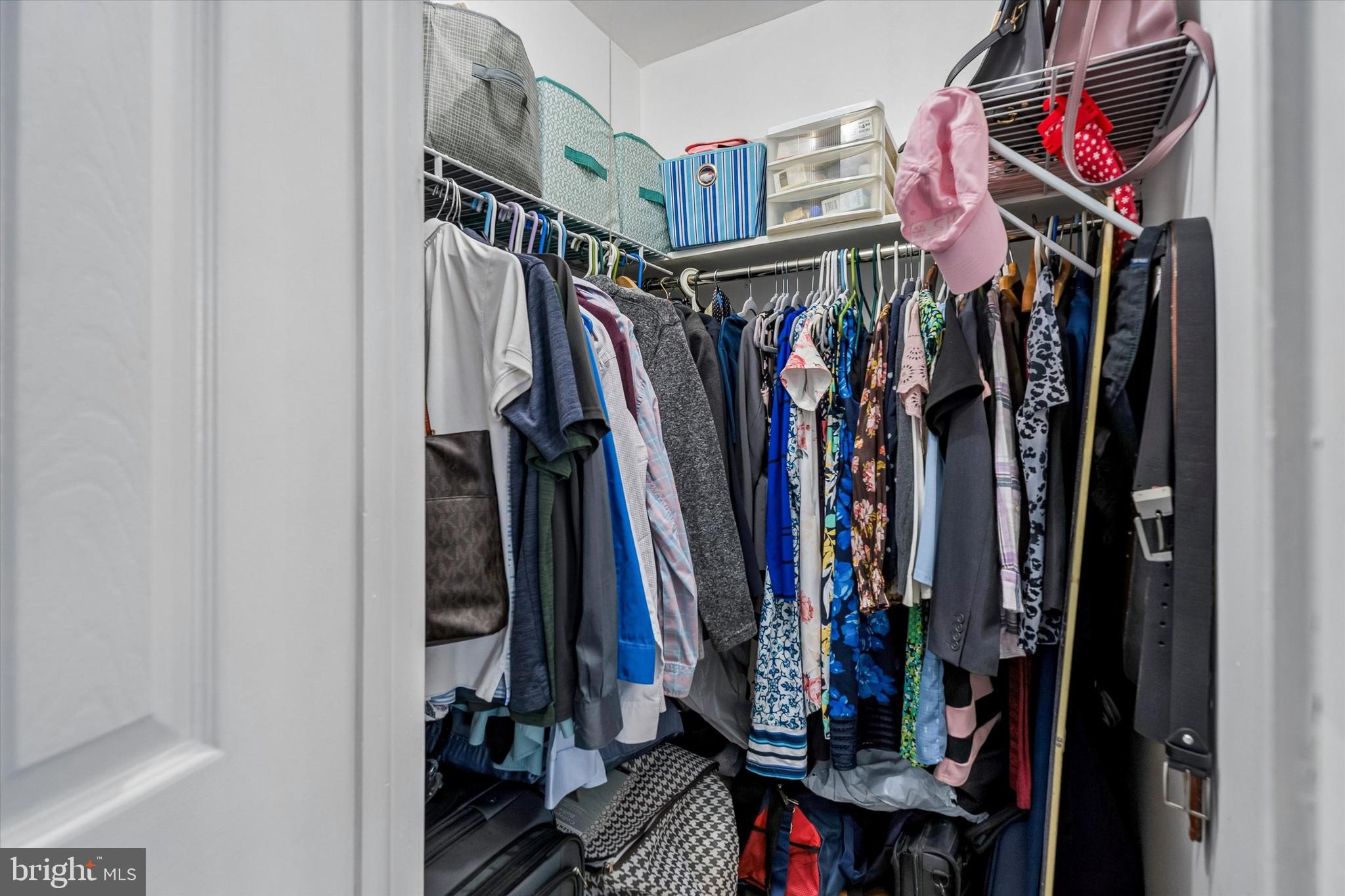 LYNNWOOD - Residential