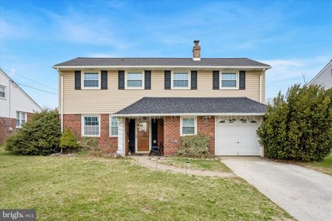 1424 BRIERWOOD ROAD HAVERTOWN PA 19083