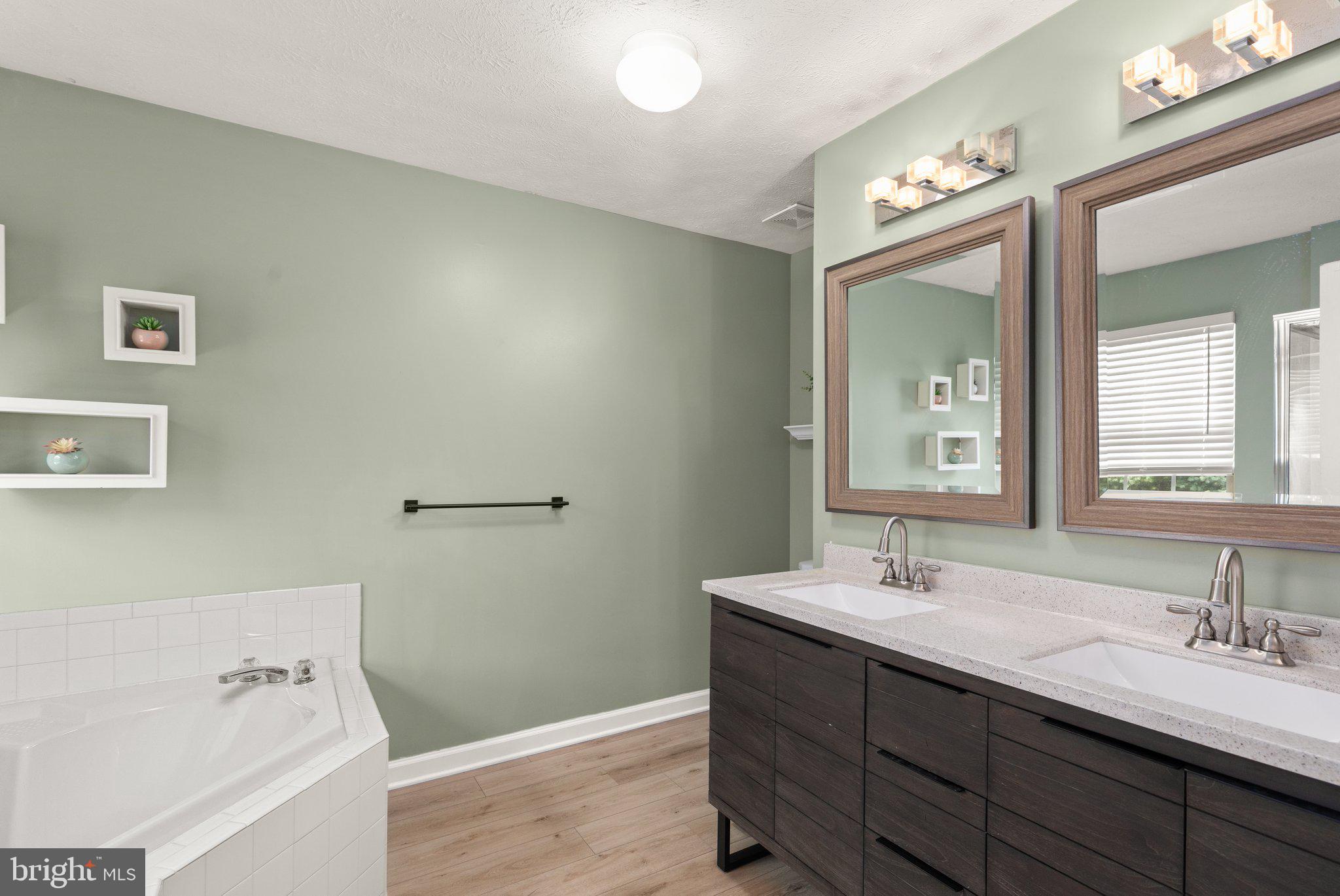 SPENCEOLA FARMS - Residential