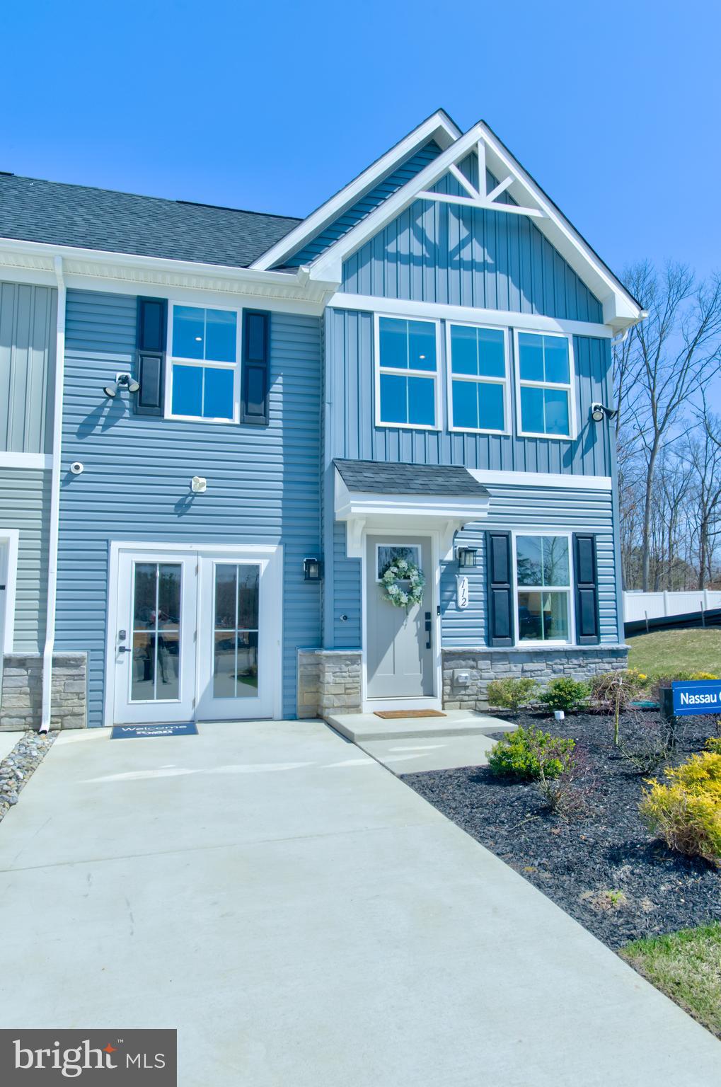 112 RED LION COURT