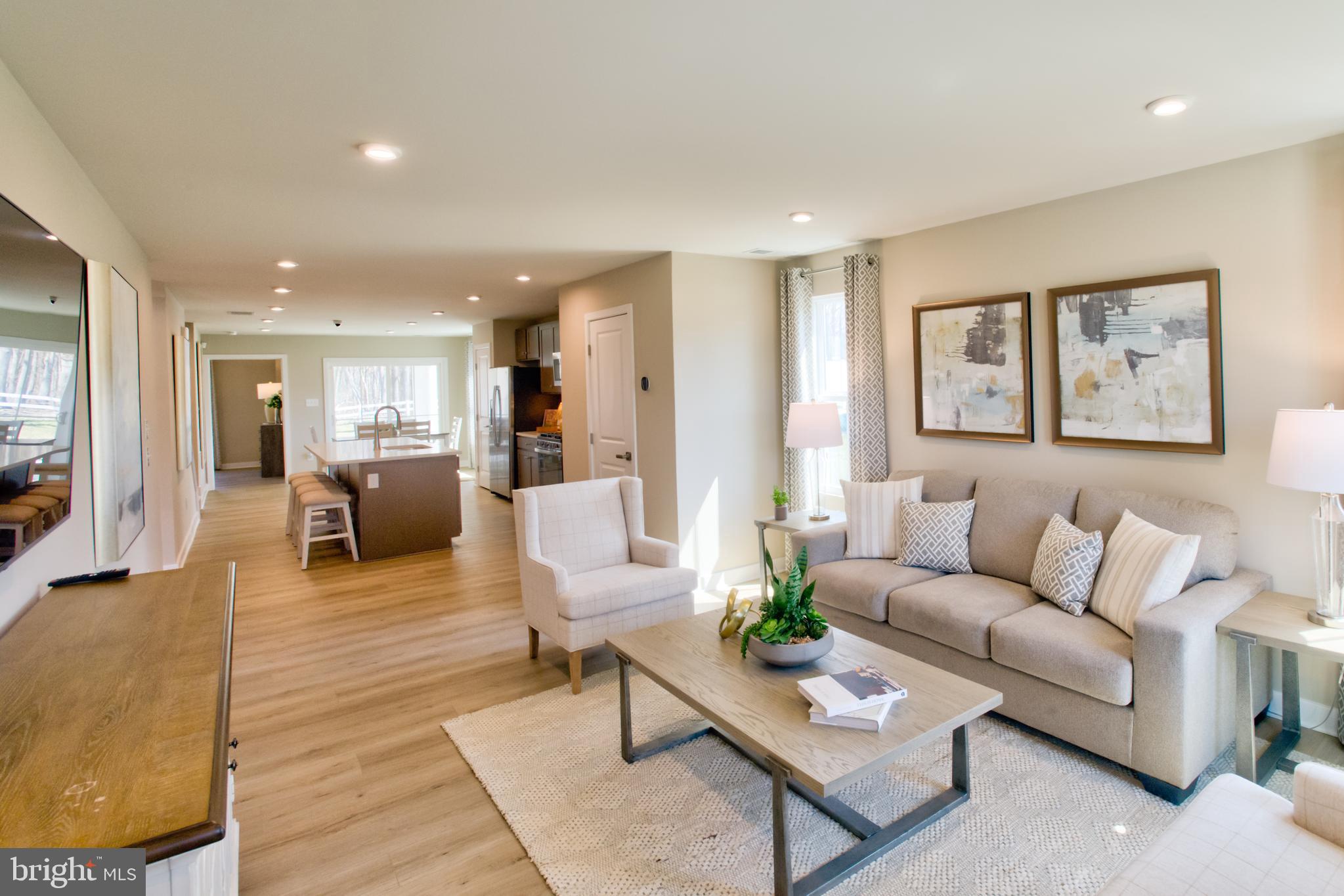 112 RED LION COURT