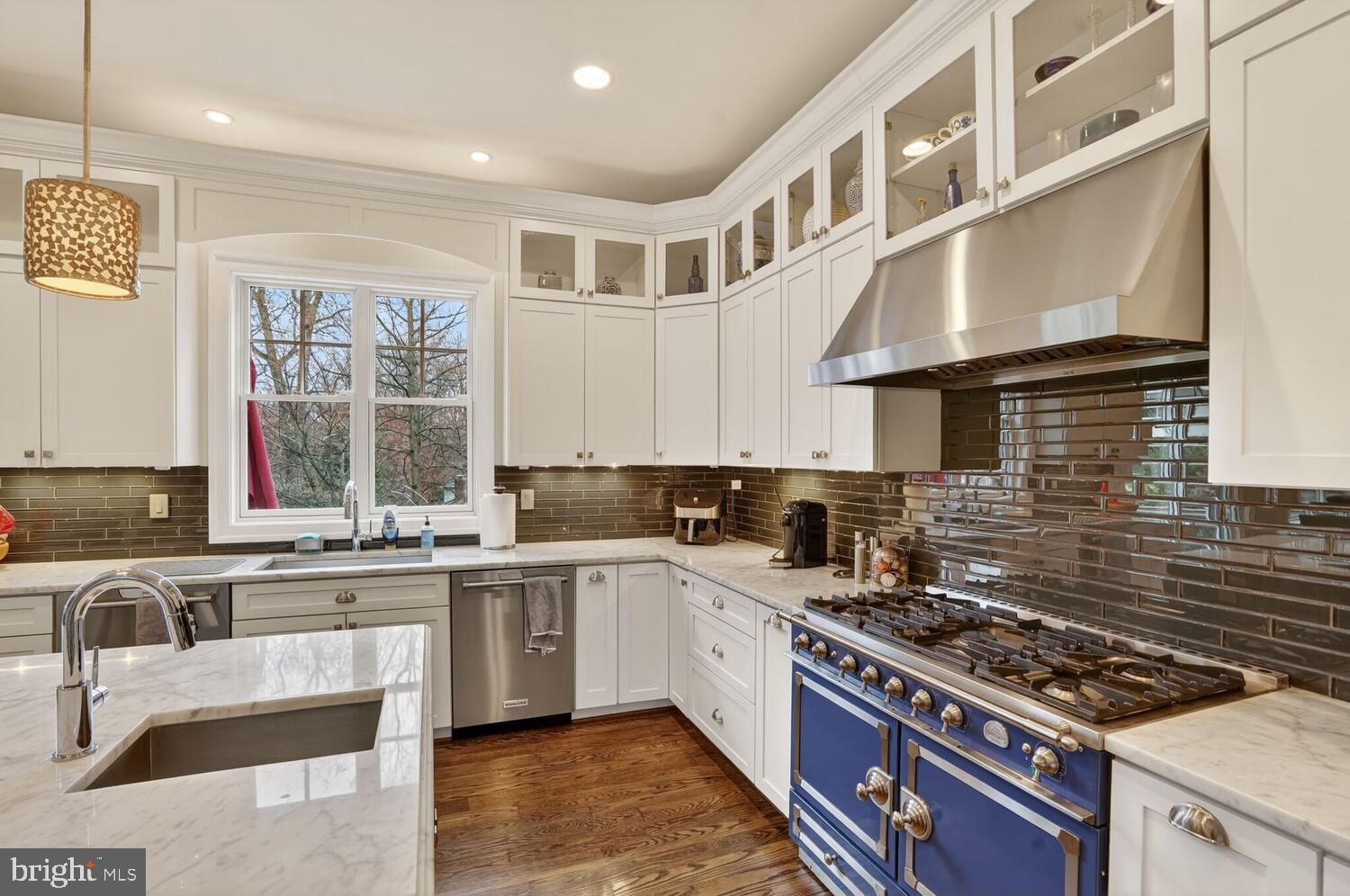 NORTH ARLINGTON - Residential