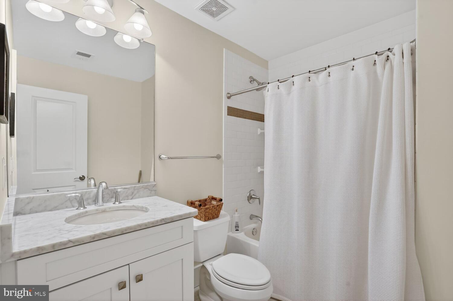 NORTH ARLINGTON - Residential