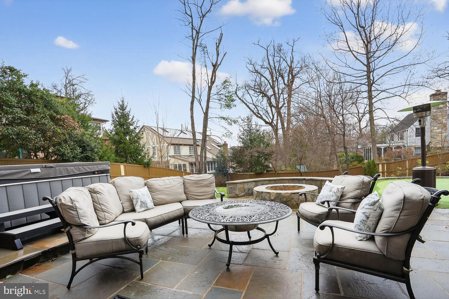 NORTH ARLINGTON - Residential