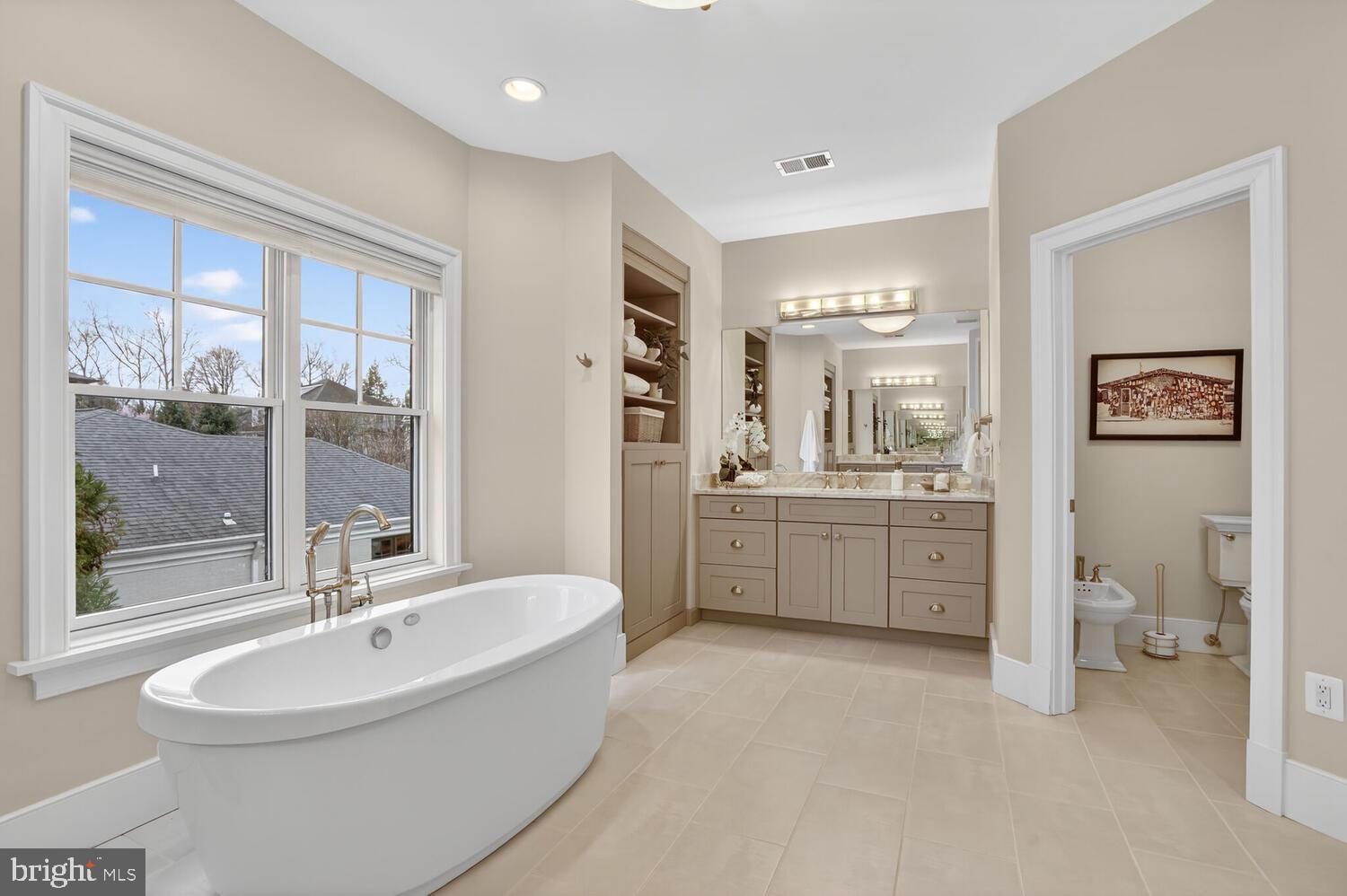 NORTH ARLINGTON - Residential