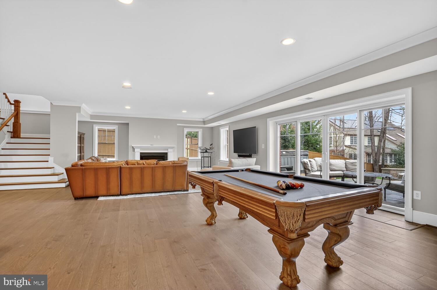 NORTH ARLINGTON - Residential