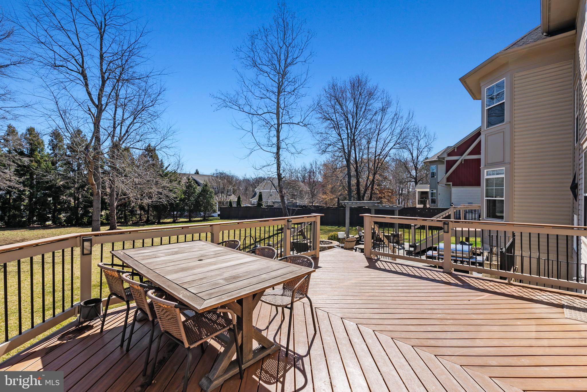 SARANAC - Residential