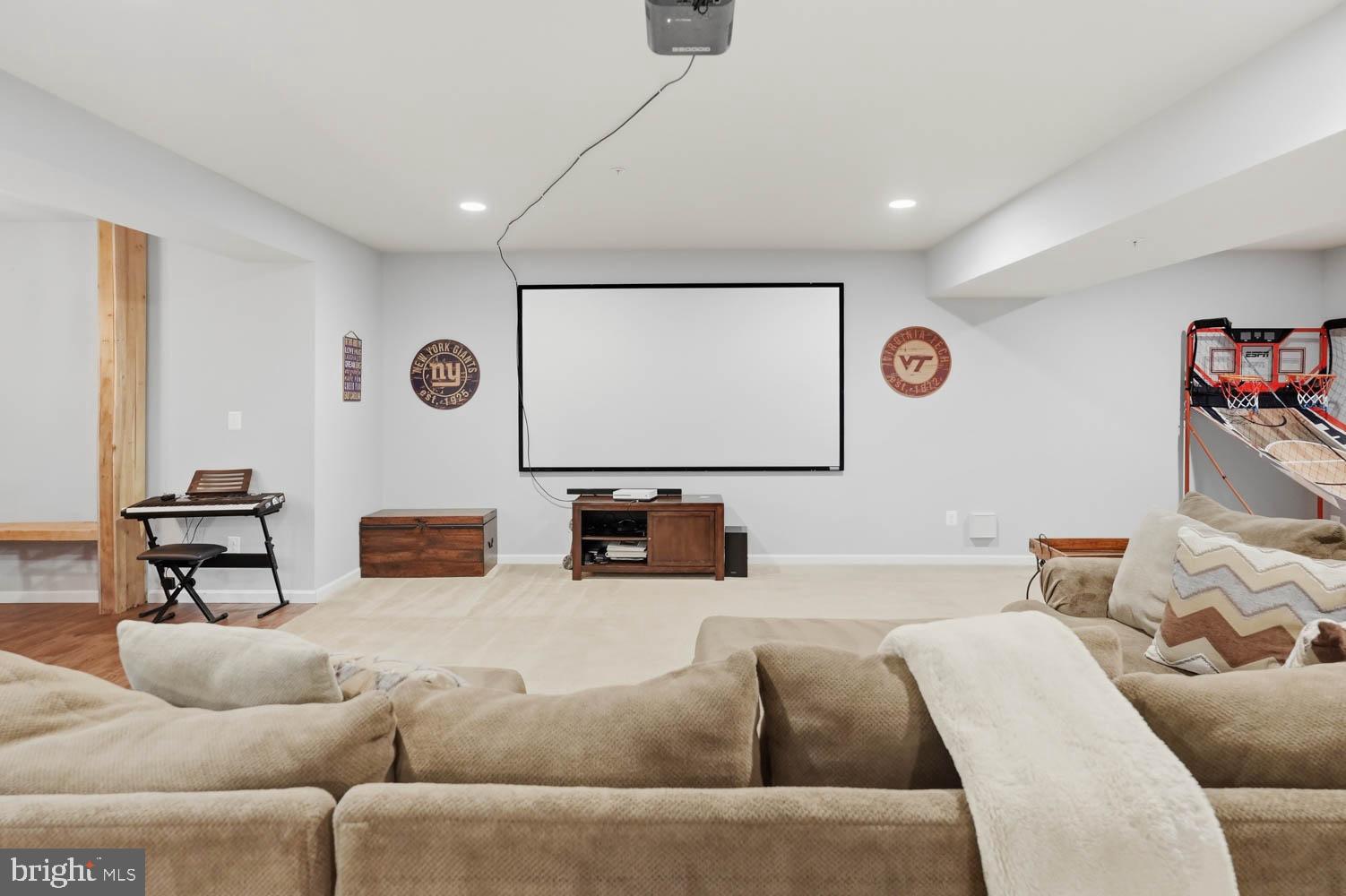 SARANAC - Residential