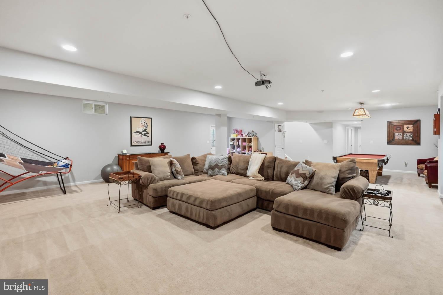 SARANAC - Residential