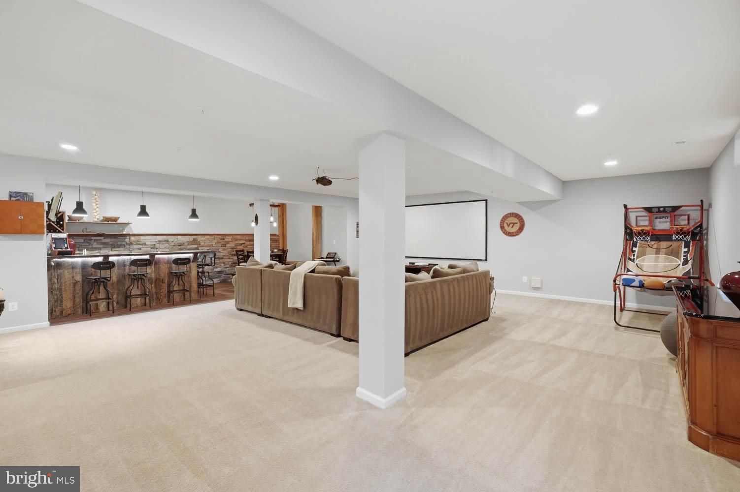 SARANAC - Residential