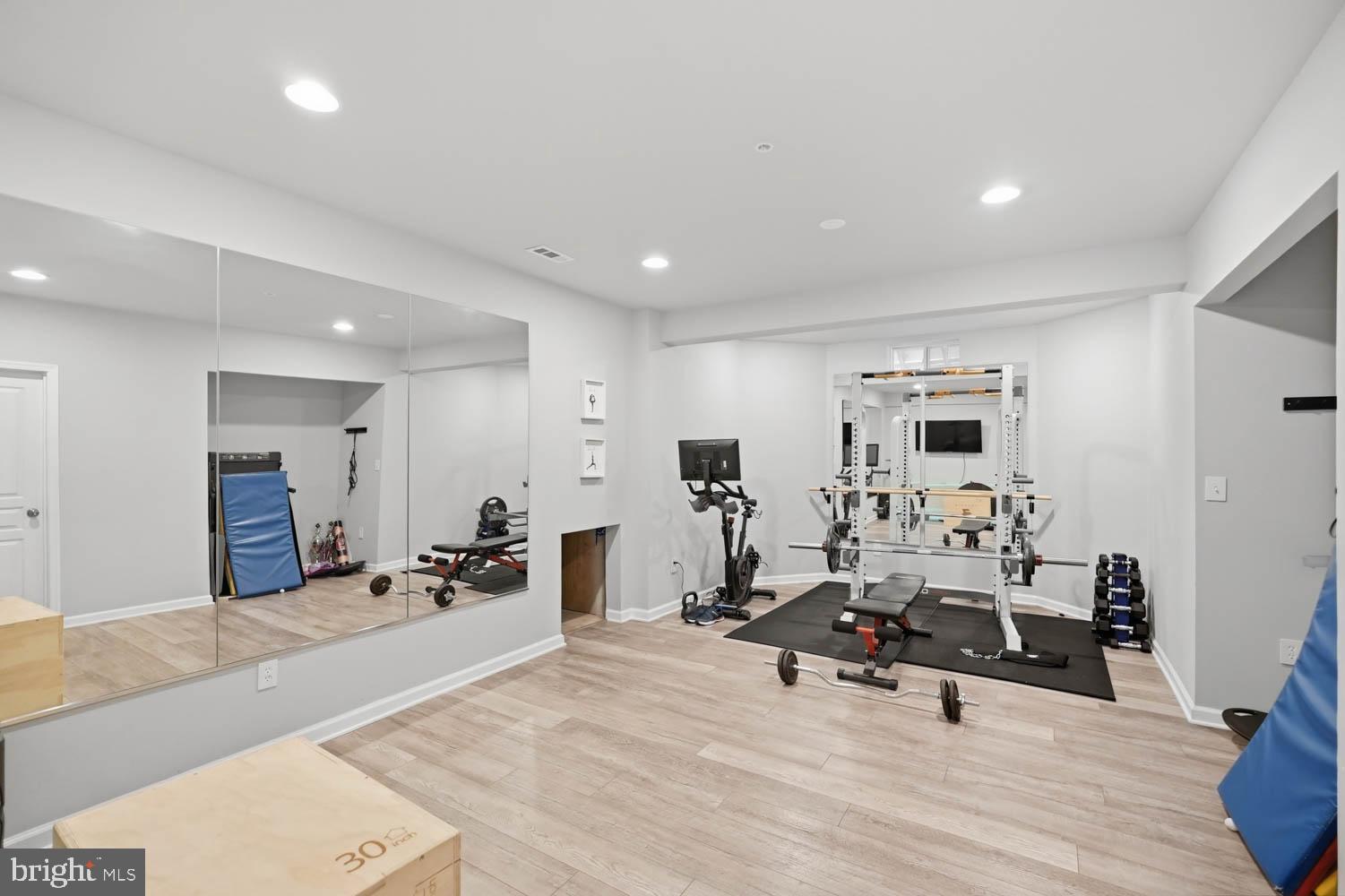 SARANAC - Residential