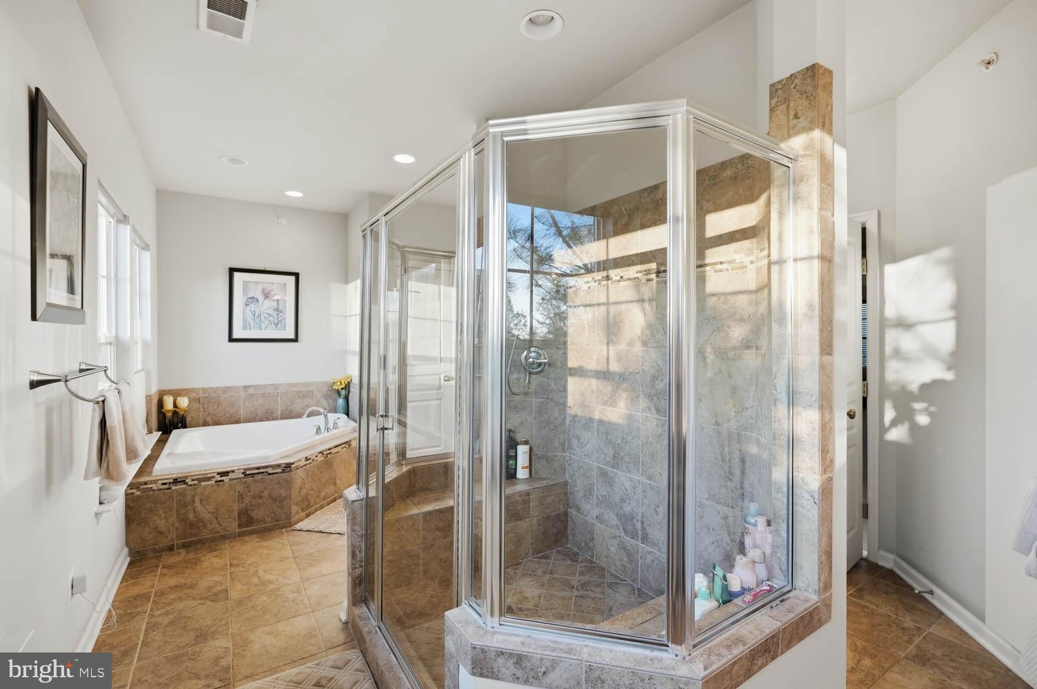 SARANAC - Residential