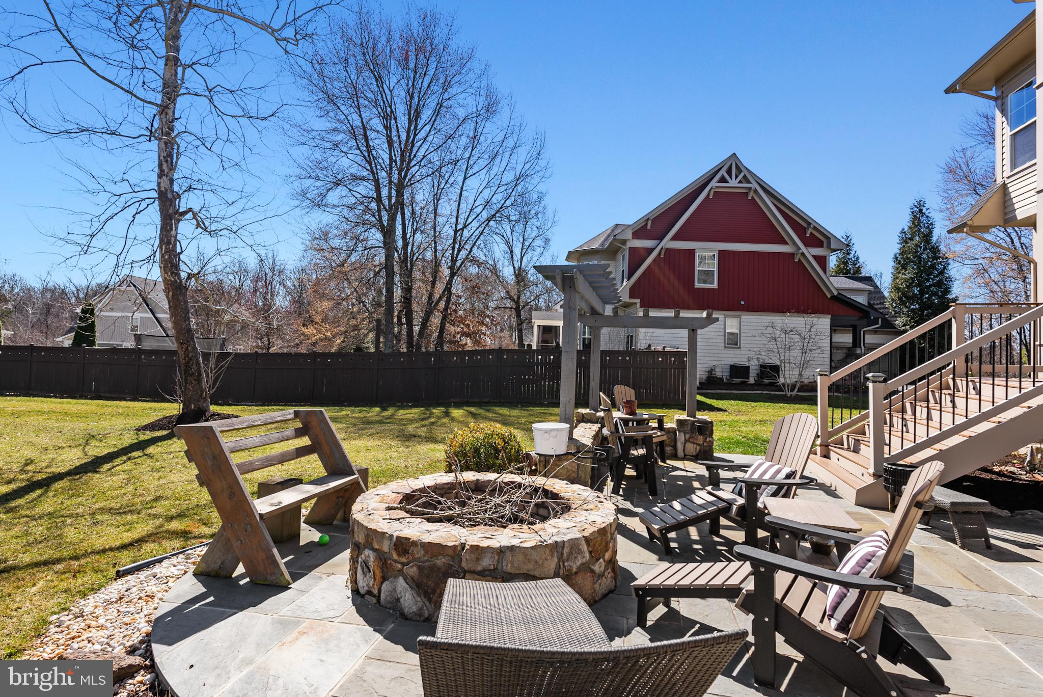 SARANAC - Residential