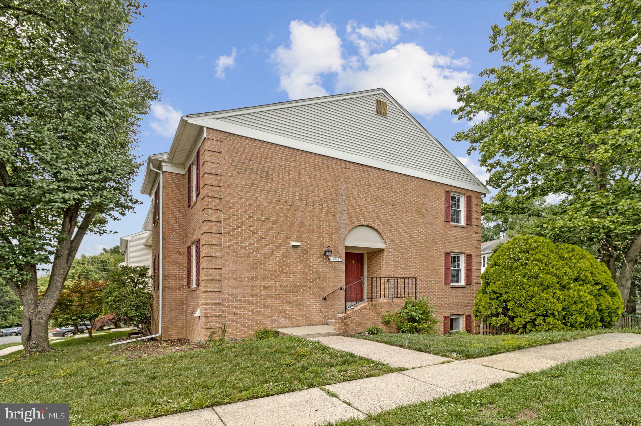 5919 AMBASSADOR WAY