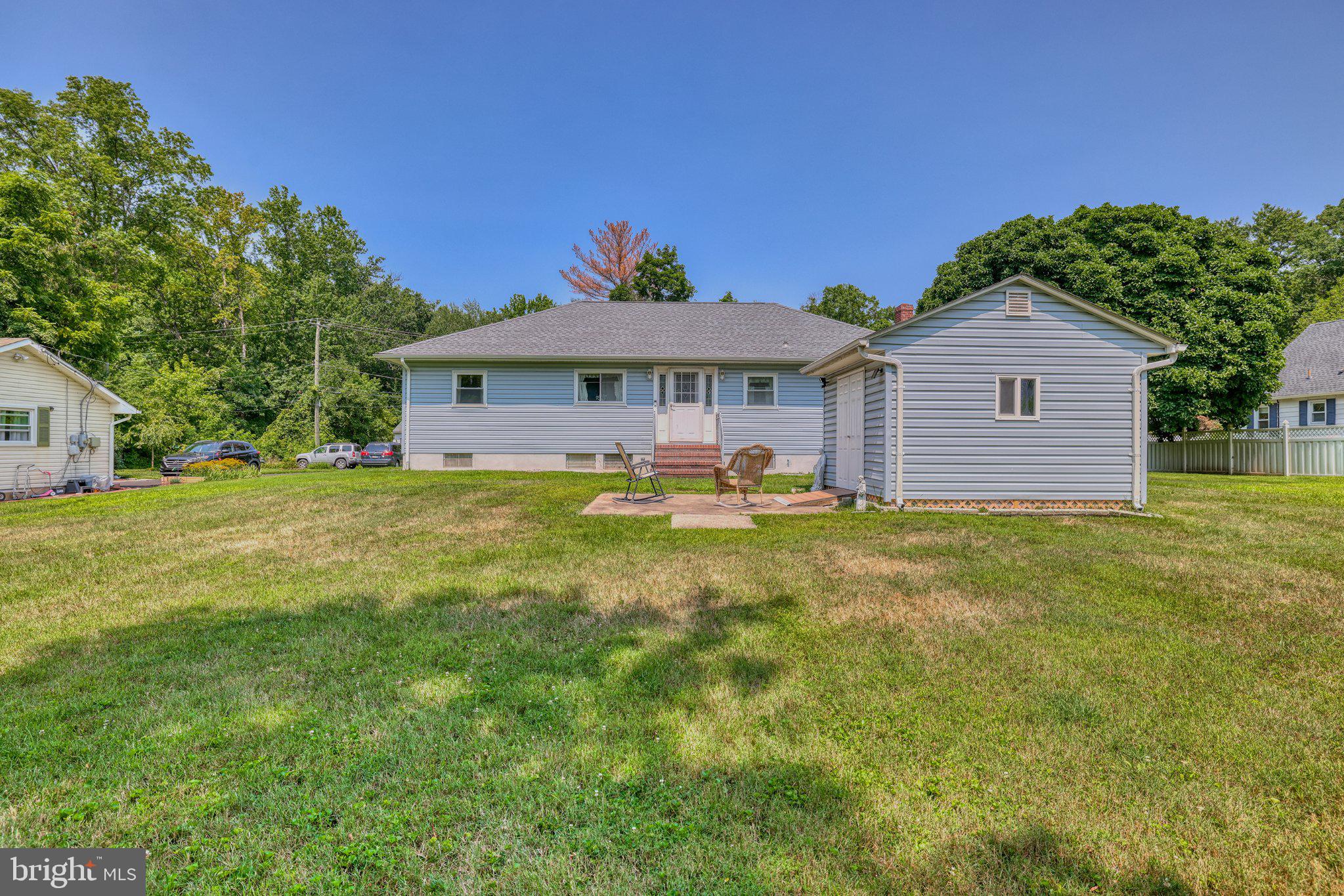 240 WALNUT LANE