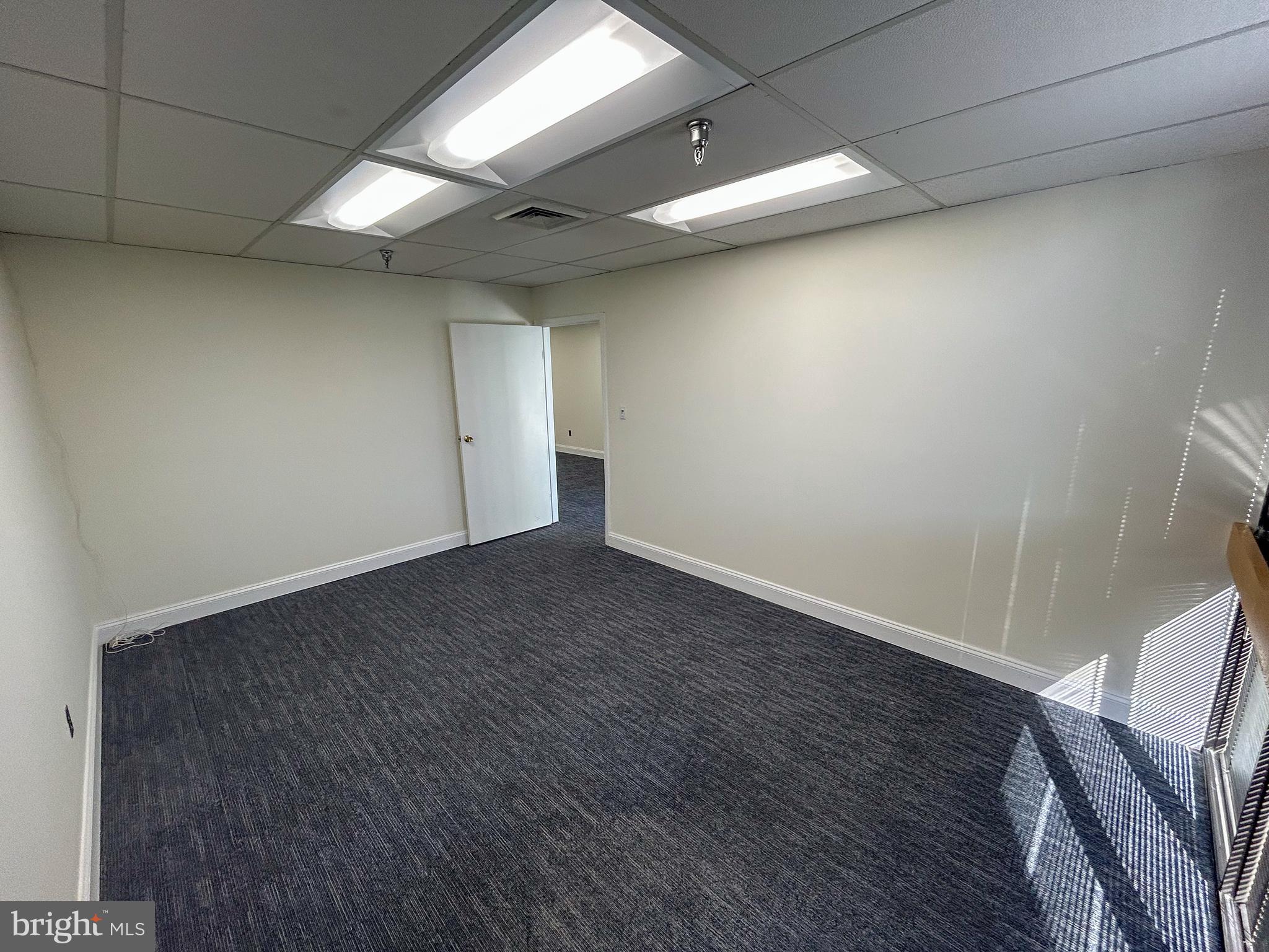 TOWSON - Commercial Sale