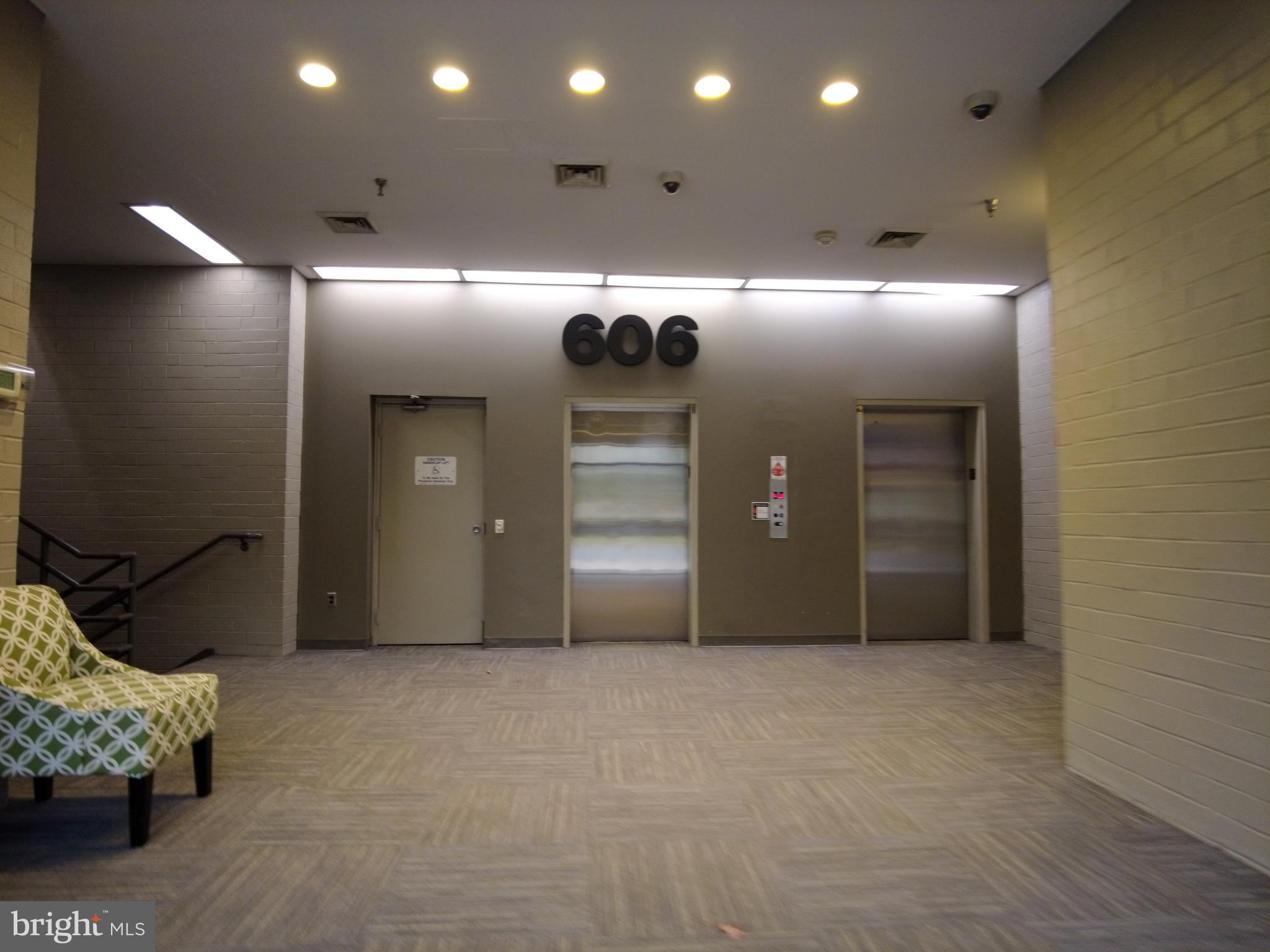 TOWSON - Commercial Sale