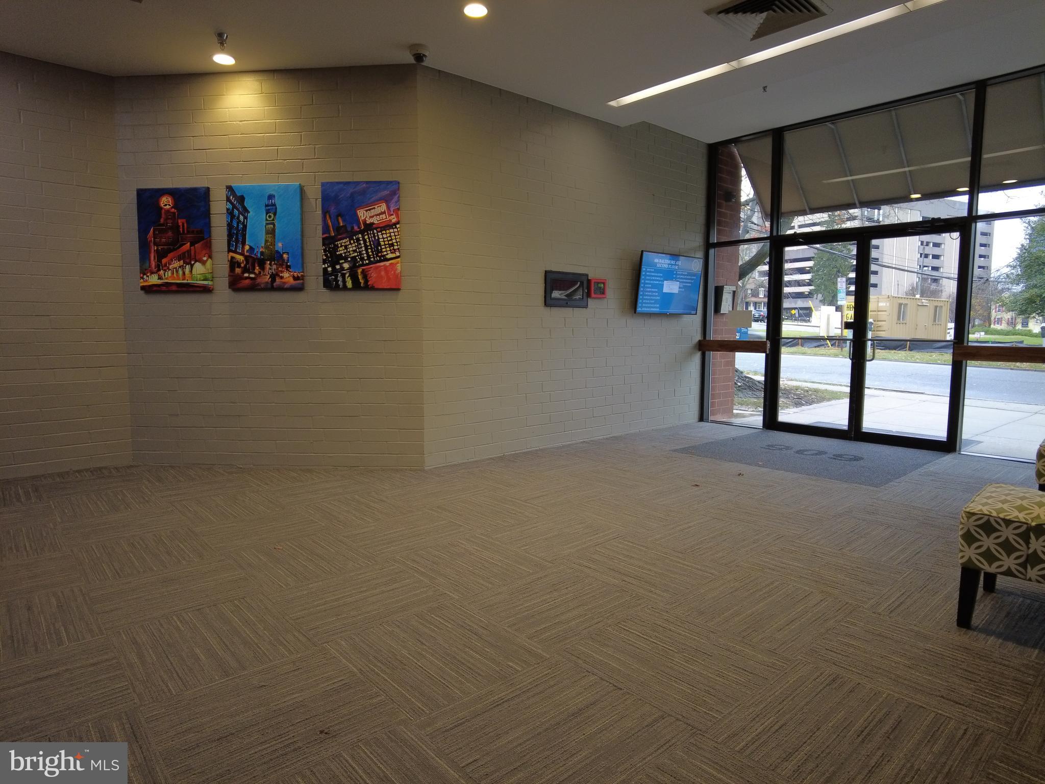 TOWSON - Commercial Sale