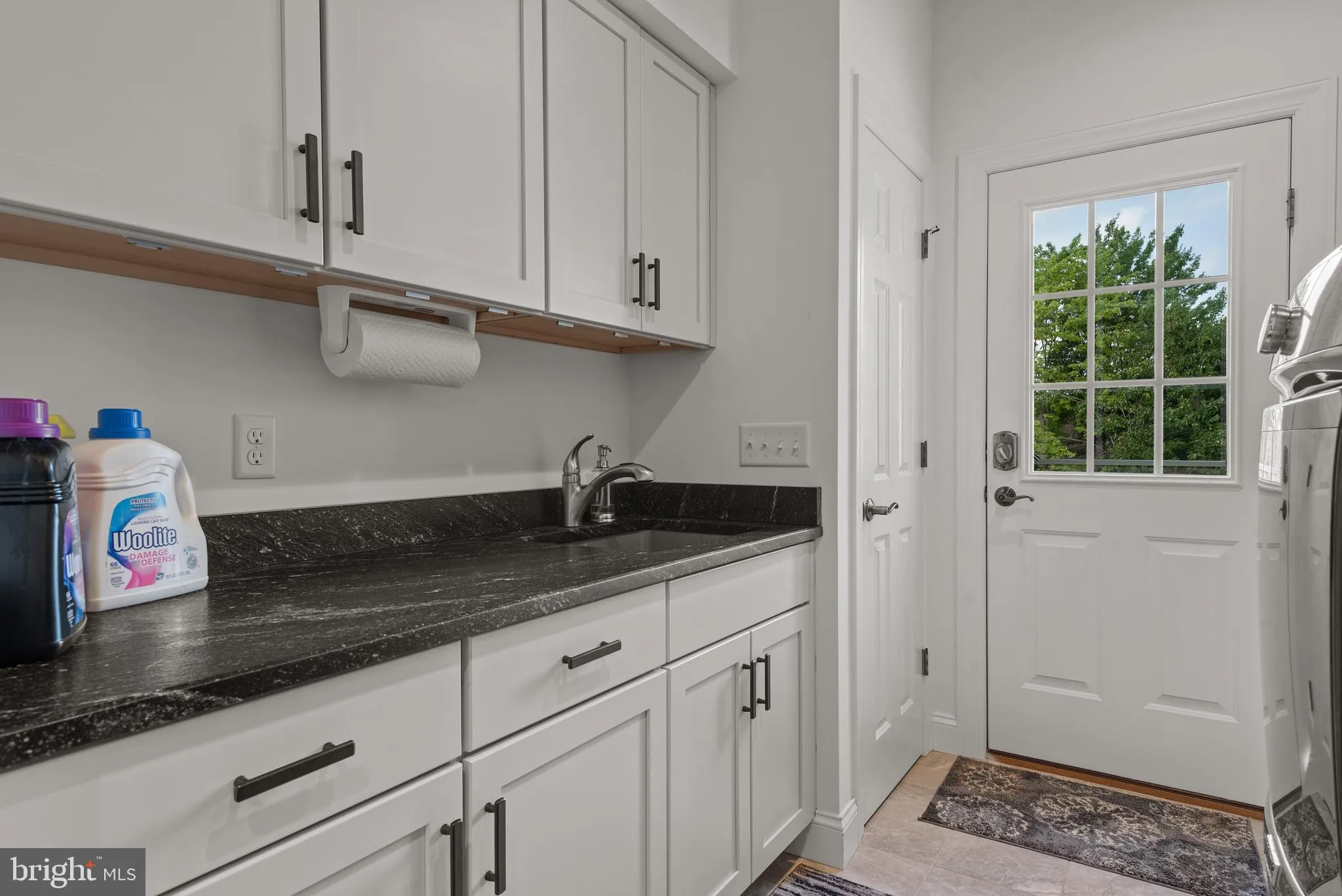 Lancaster, Pennsylvania 17601, United States, 5 Bedrooms Bedrooms, ,3 BathroomsBathrooms,Residential,Coming Soon,179935