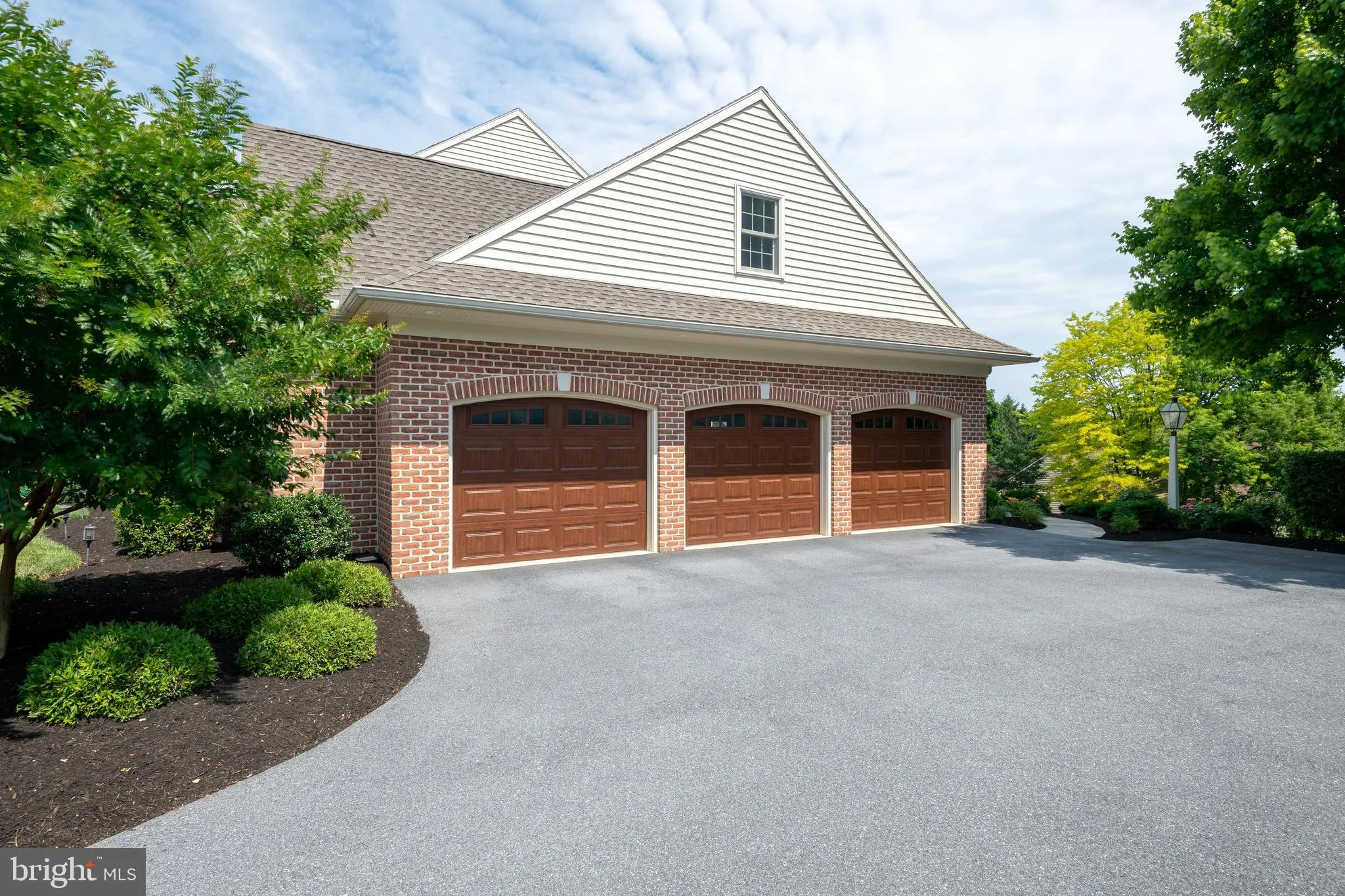 Lancaster, Pennsylvania 17601, United States, 5 Bedrooms Bedrooms, ,3 BathroomsBathrooms,Residential,Coming Soon,179935