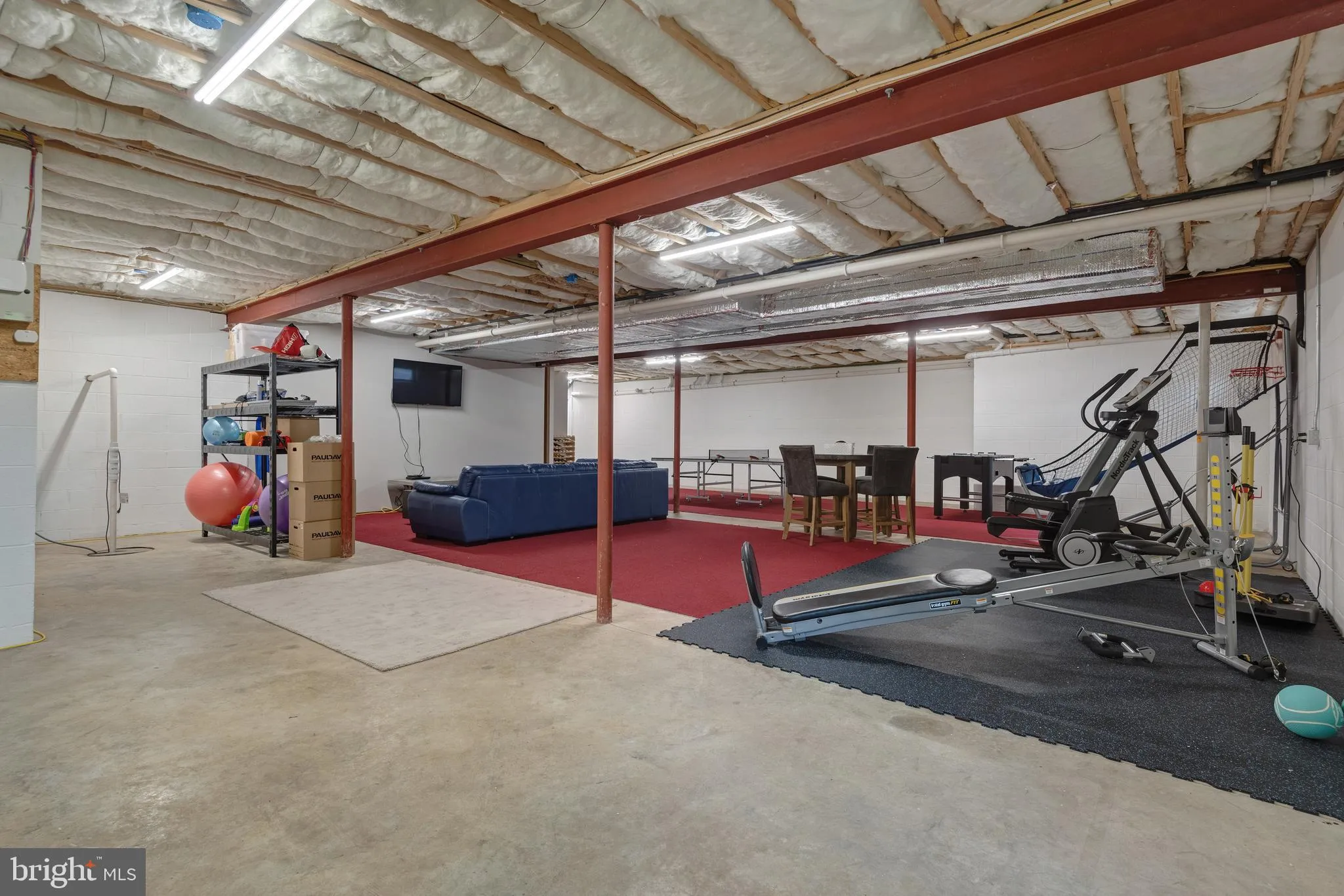 Lancaster, Pennsylvania 17601, United States, 5 Bedrooms Bedrooms, ,3 BathroomsBathrooms,Residential,Coming Soon,179935