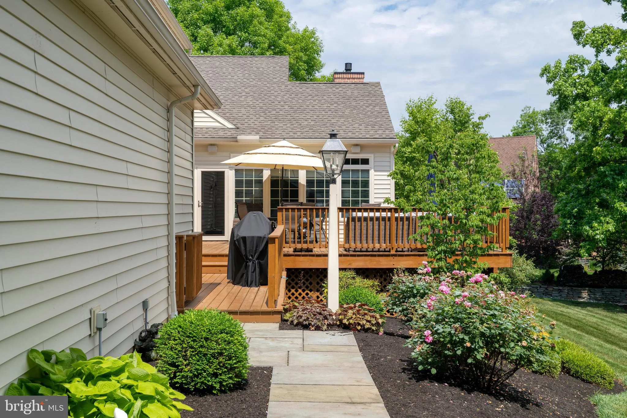 Lancaster, Pennsylvania 17601, United States, 5 Bedrooms Bedrooms, ,3 BathroomsBathrooms,Residential,Coming Soon,179935