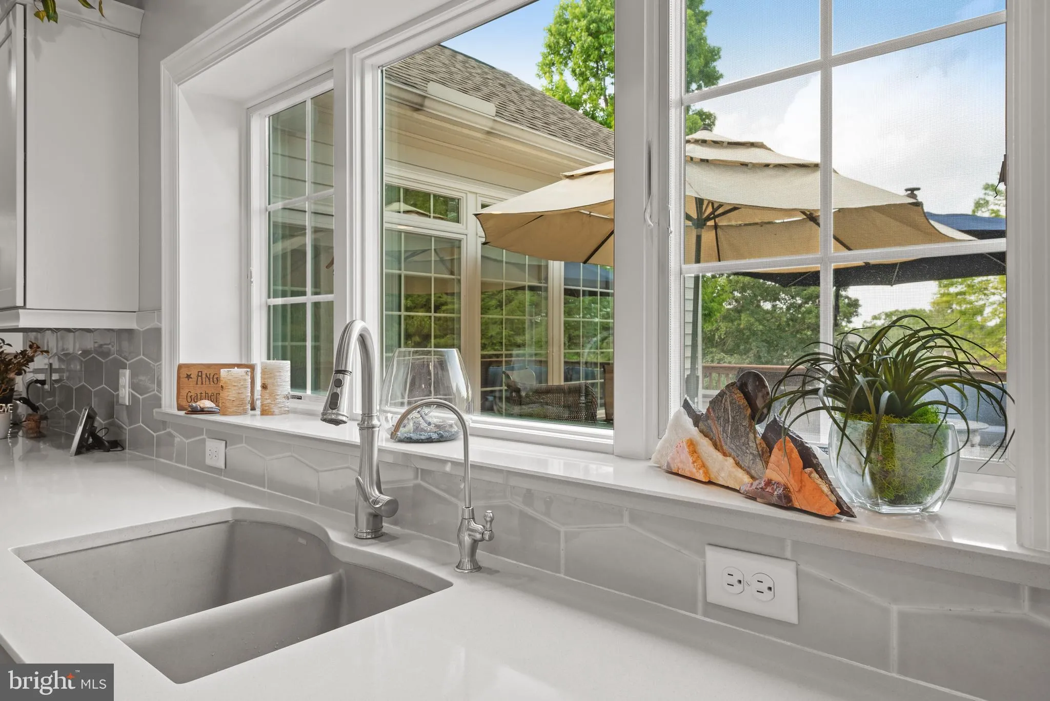 Lancaster, Pennsylvania 17601, United States, 5 Bedrooms Bedrooms, ,3 BathroomsBathrooms,Residential,Coming Soon,179935