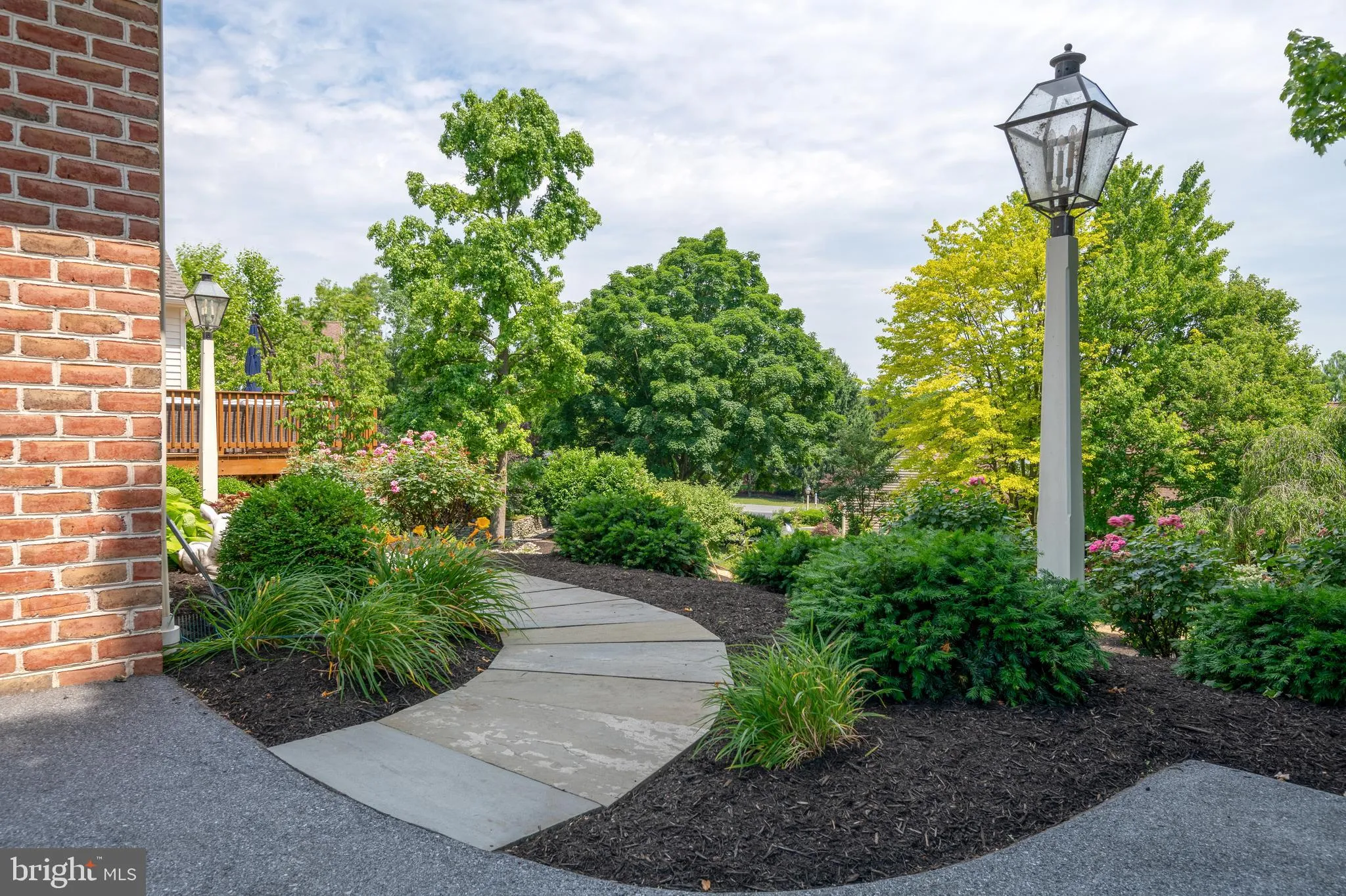 Lancaster, Pennsylvania 17601, United States, 5 Bedrooms Bedrooms, ,3 BathroomsBathrooms,Residential,Coming Soon,179935