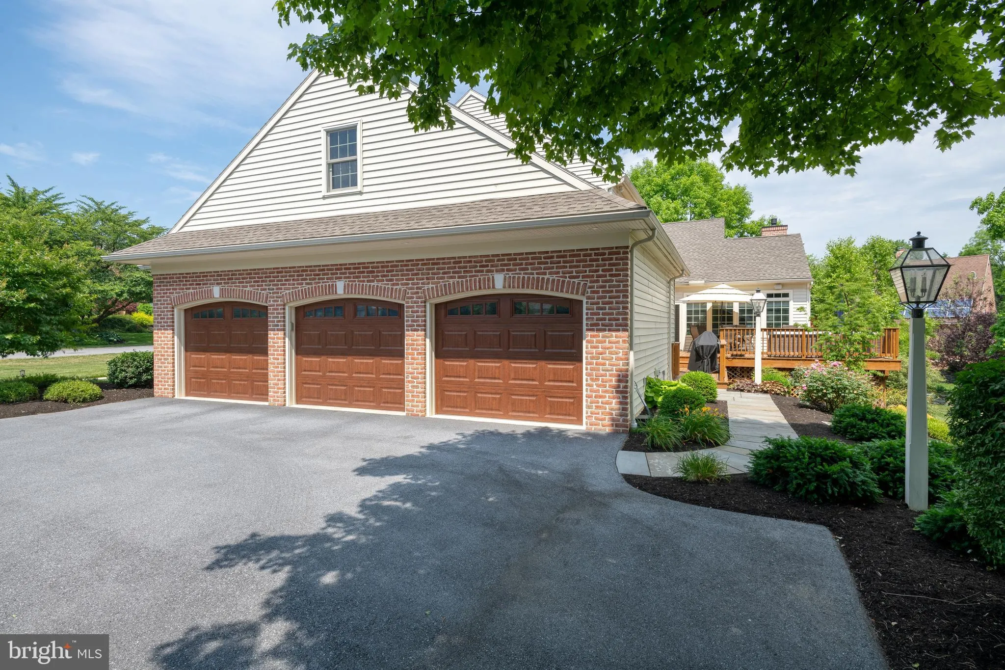 Lancaster, Pennsylvania 17601, United States, 5 Bedrooms Bedrooms, ,3 BathroomsBathrooms,Residential,Coming Soon,179935