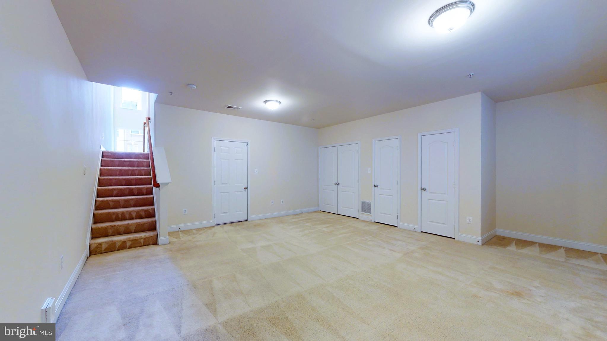 RIVER WATCH - Residential