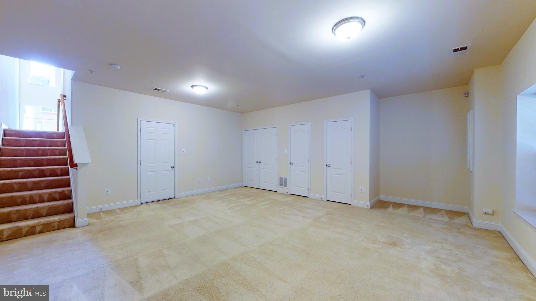 RIVER WATCH - Residential