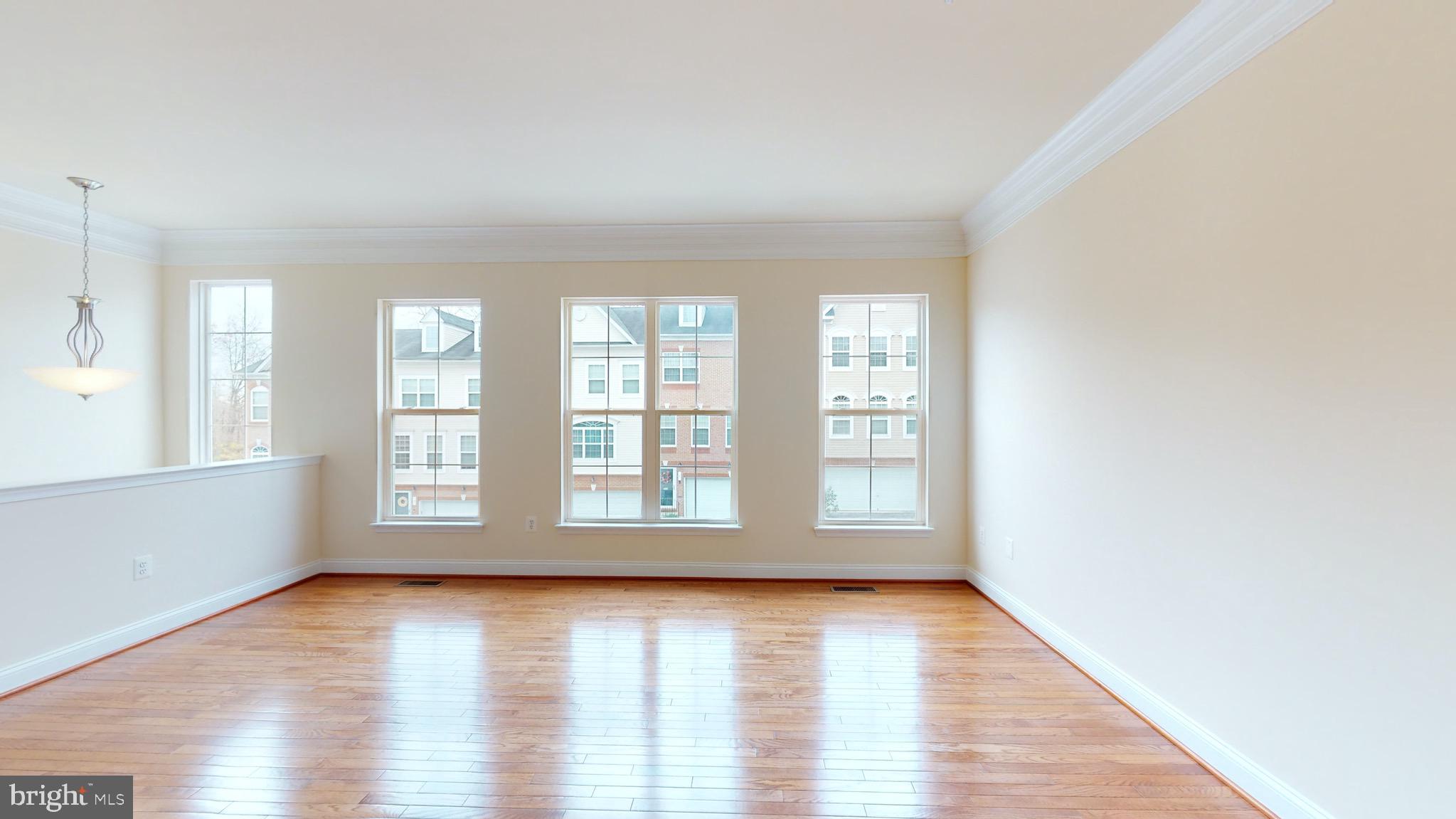 RIVER WATCH - Residential