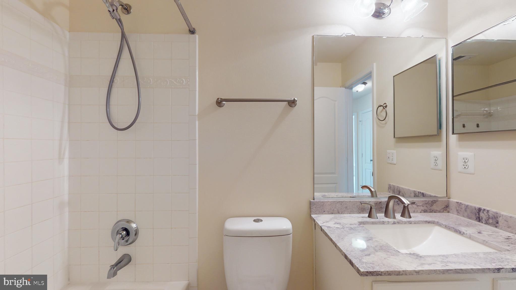 RIVER WATCH - Residential