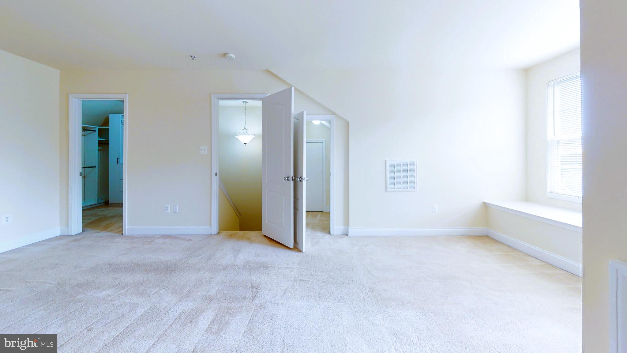 RIVER WATCH - Residential