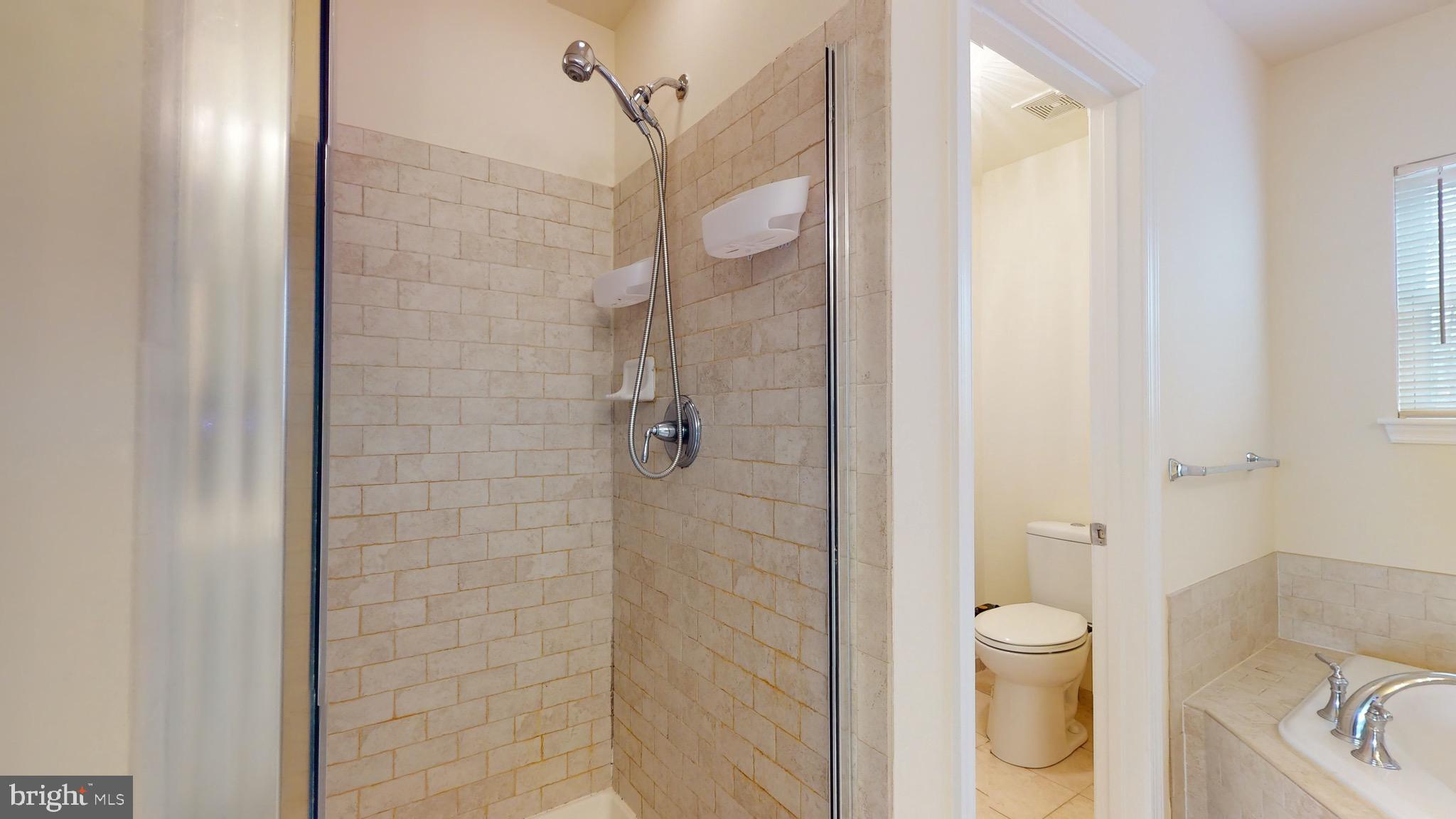 RIVER WATCH - Residential