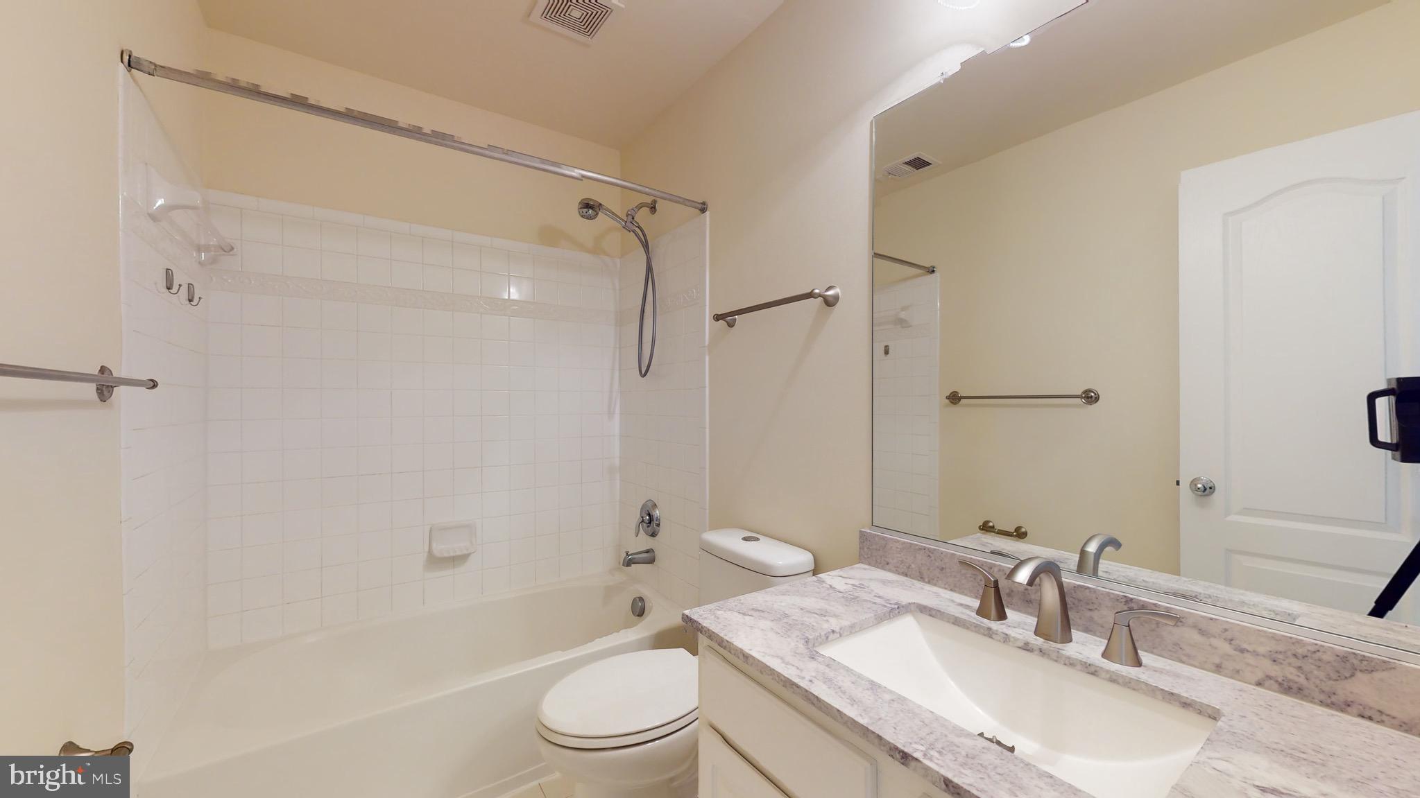 RIVER WATCH - Residential