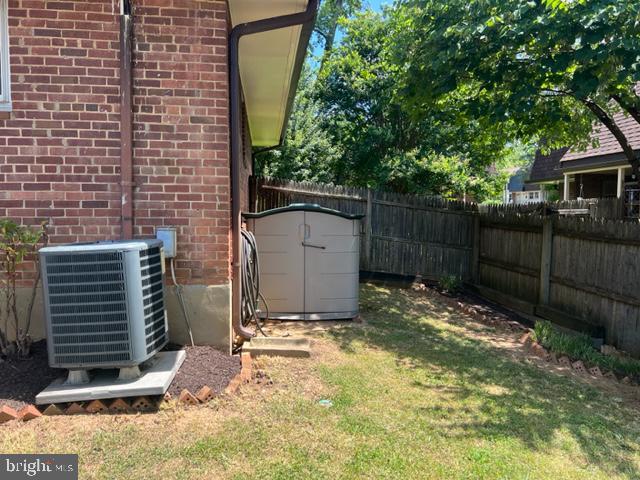 WINTER HILL - Residential Lease