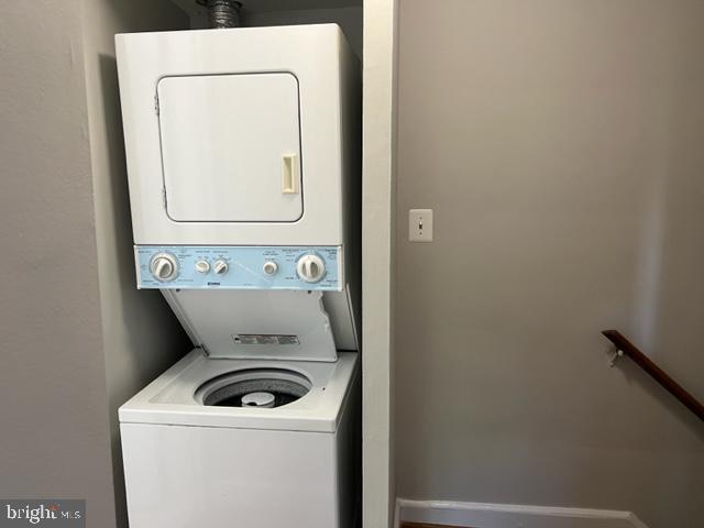 WINTER HILL - Residential Lease