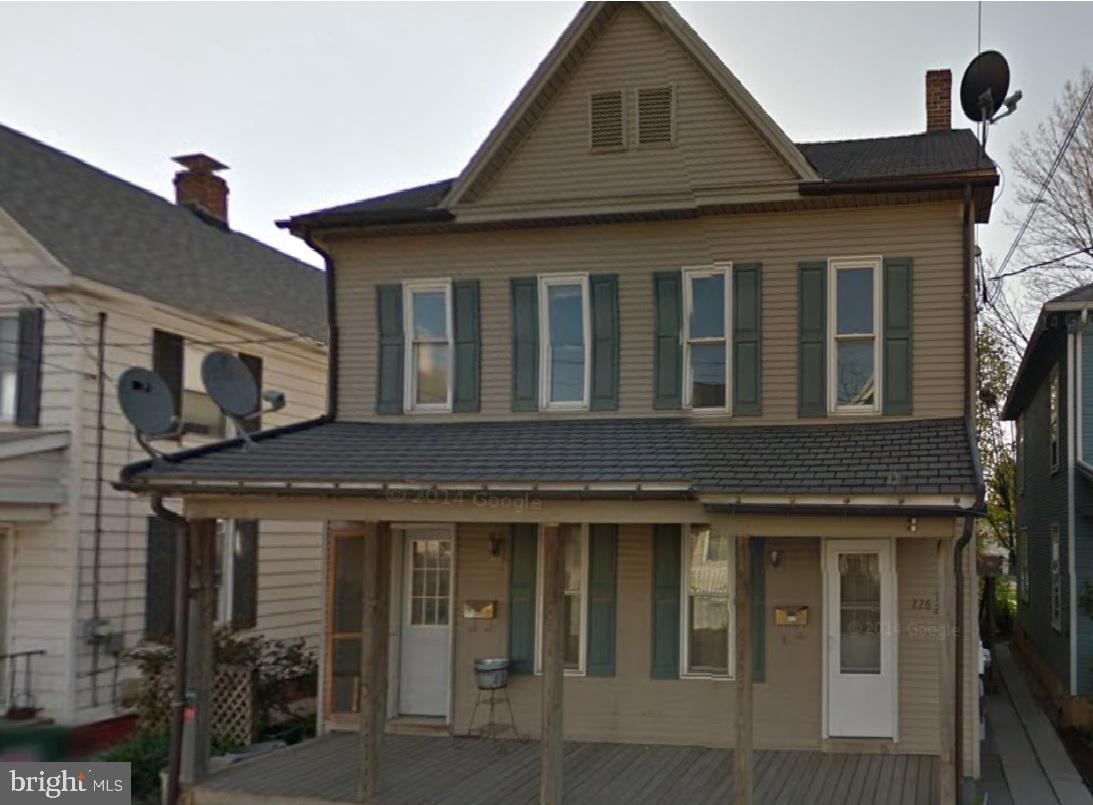 226 E POPLAR STREET 2261/2