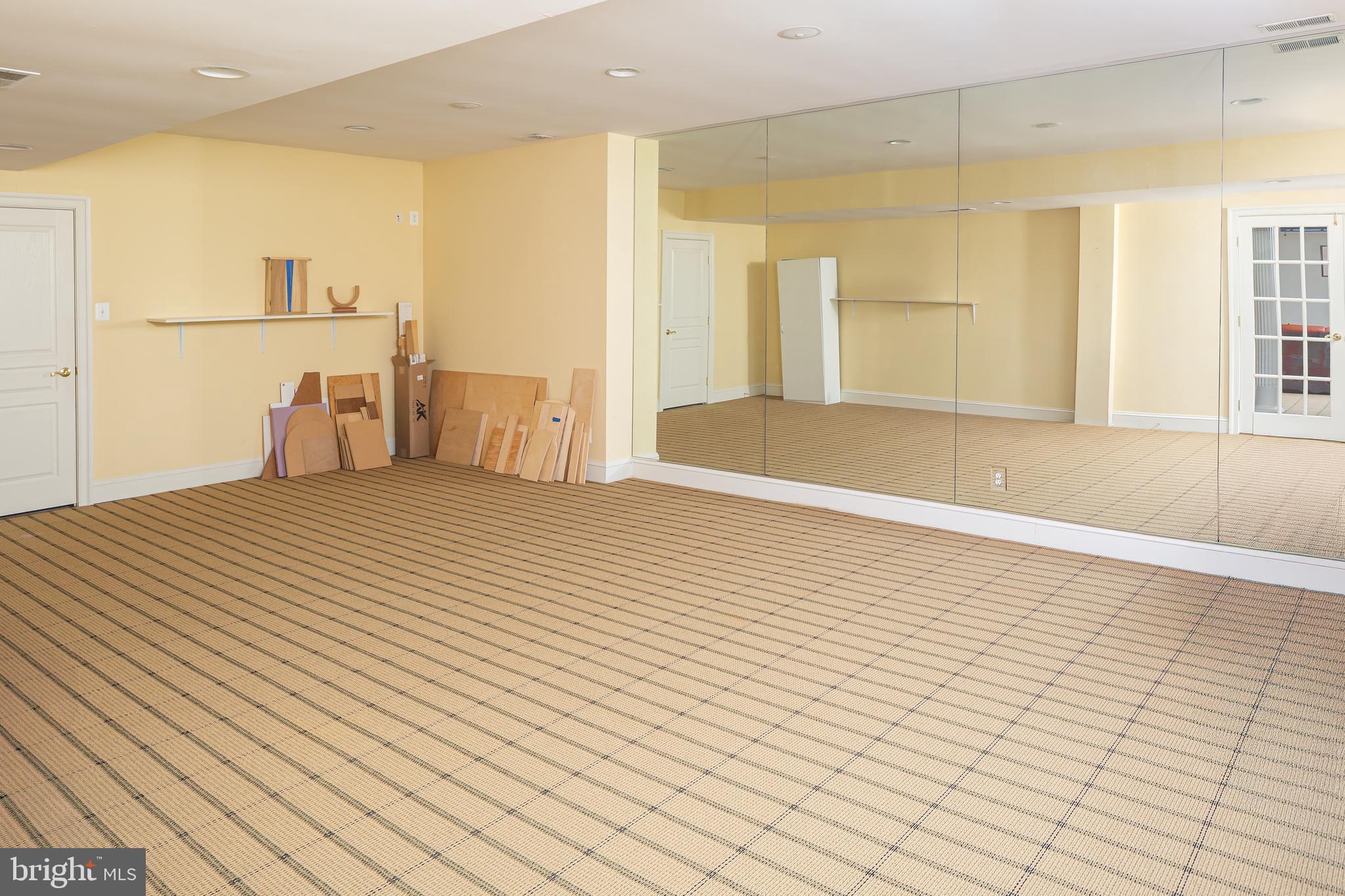 TATTERSALL - Residential