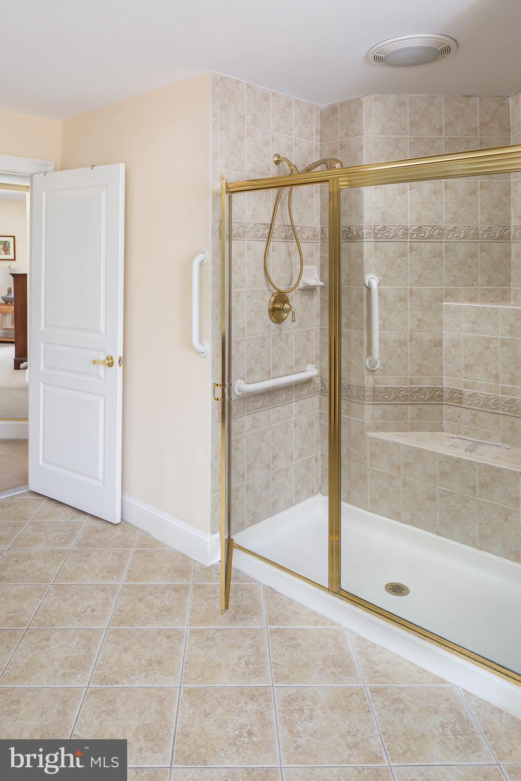 TATTERSALL - Residential