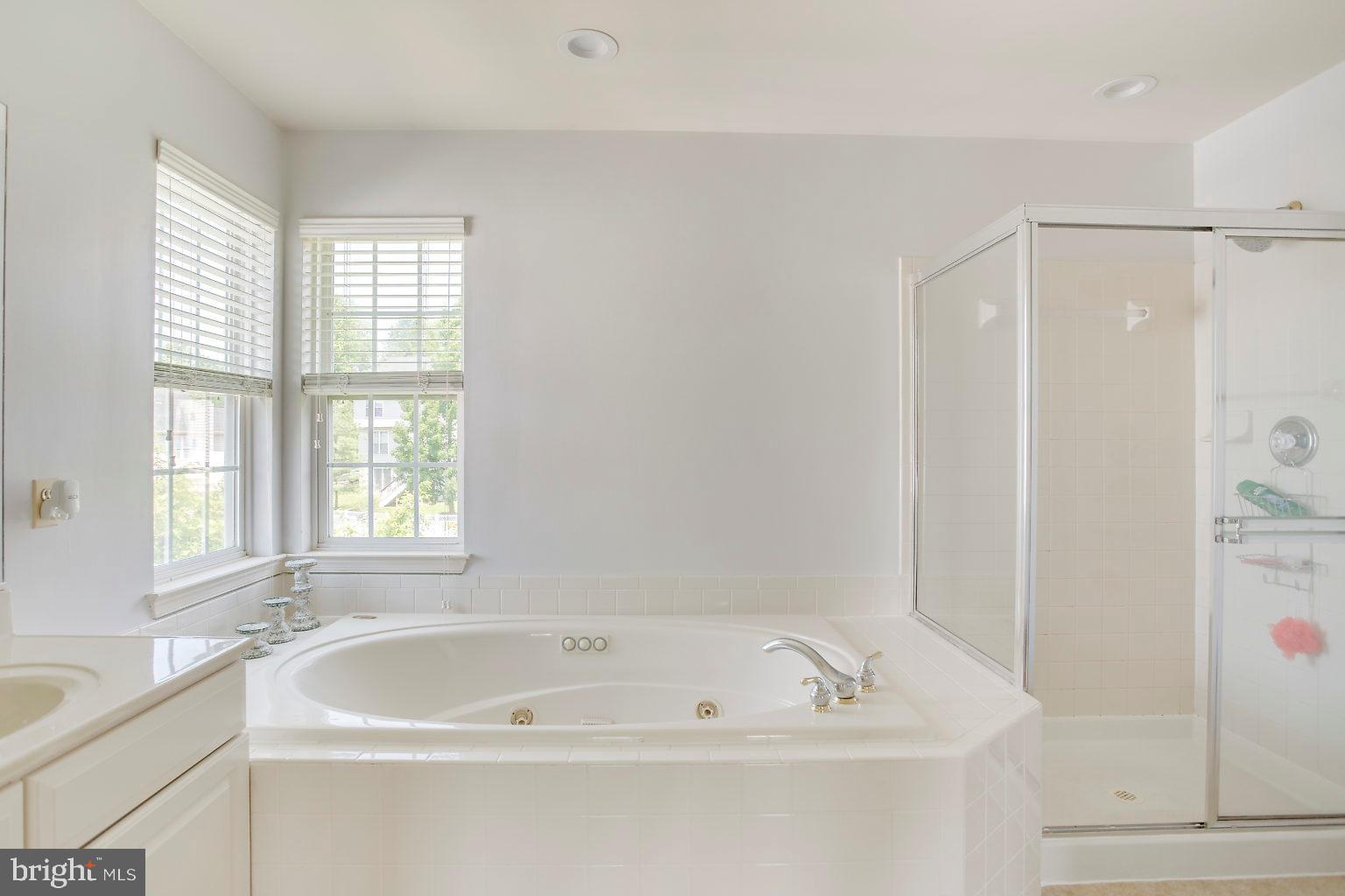 LONGWOOD - Residential