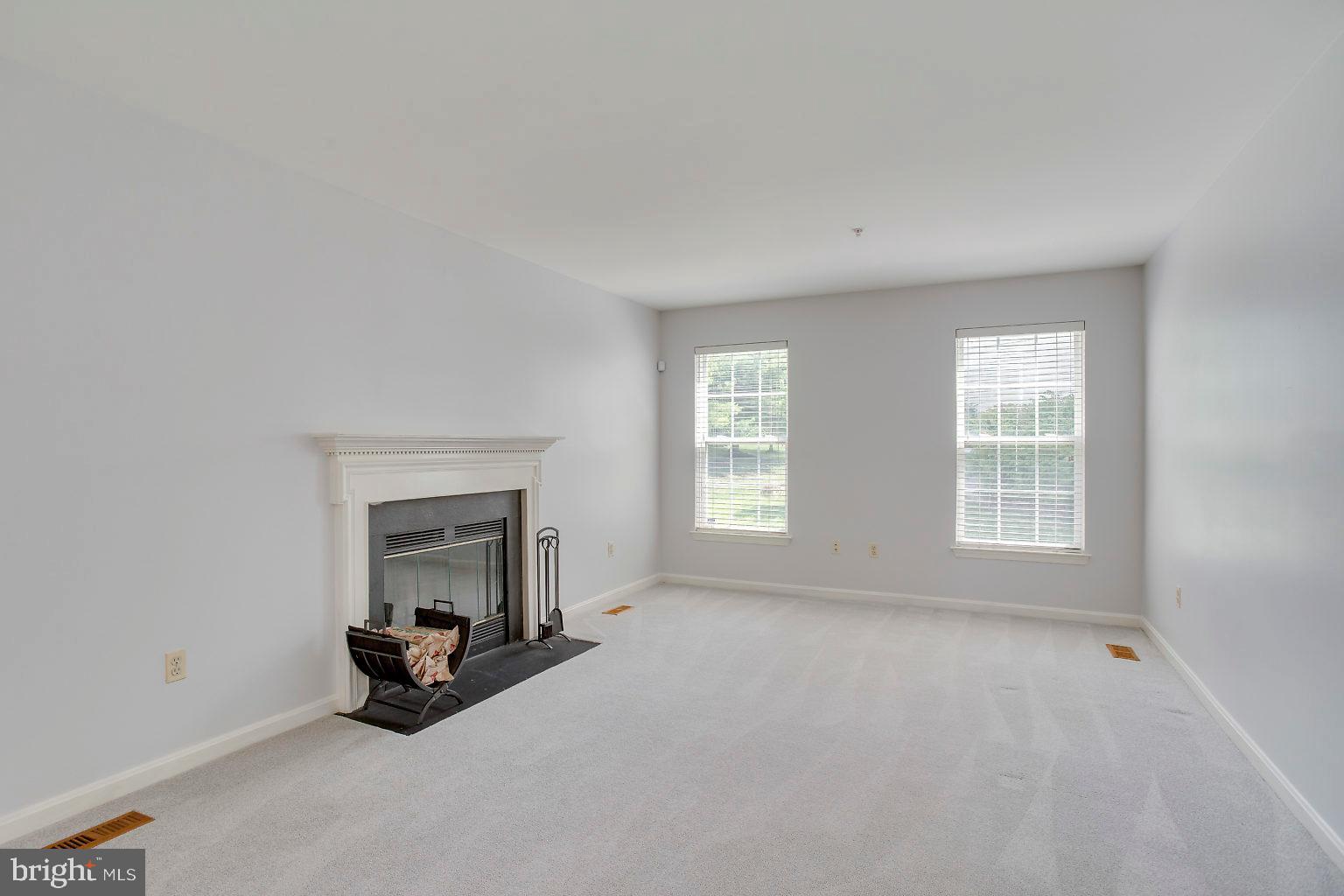 LONGWOOD - Residential