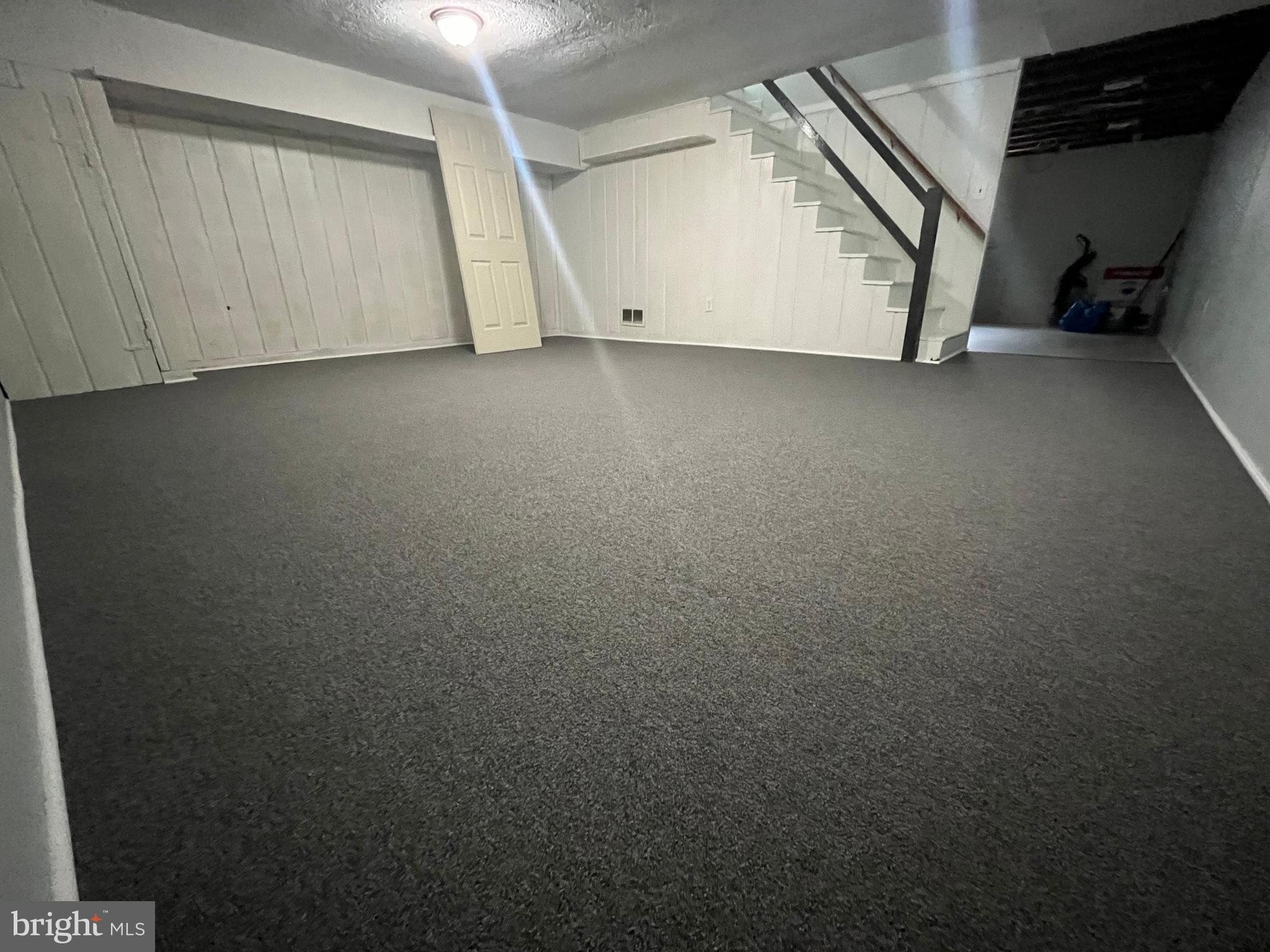 EASTCREST - Residential