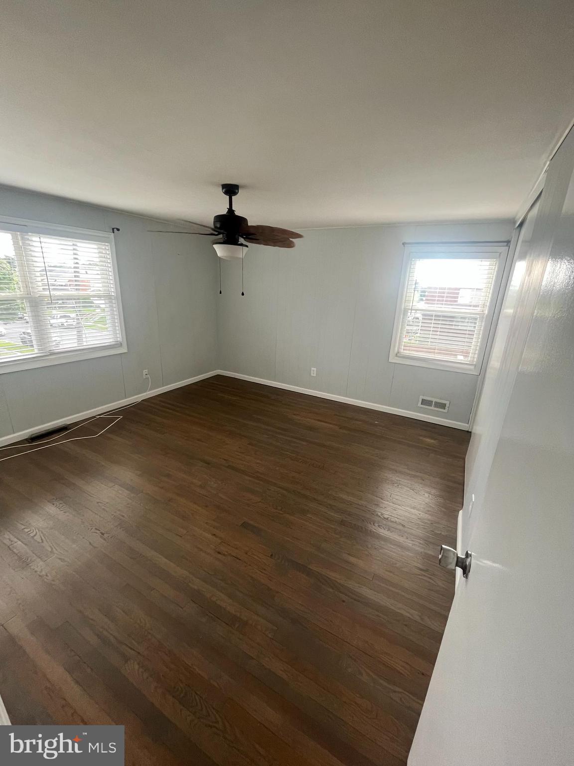 EASTCREST - Residential