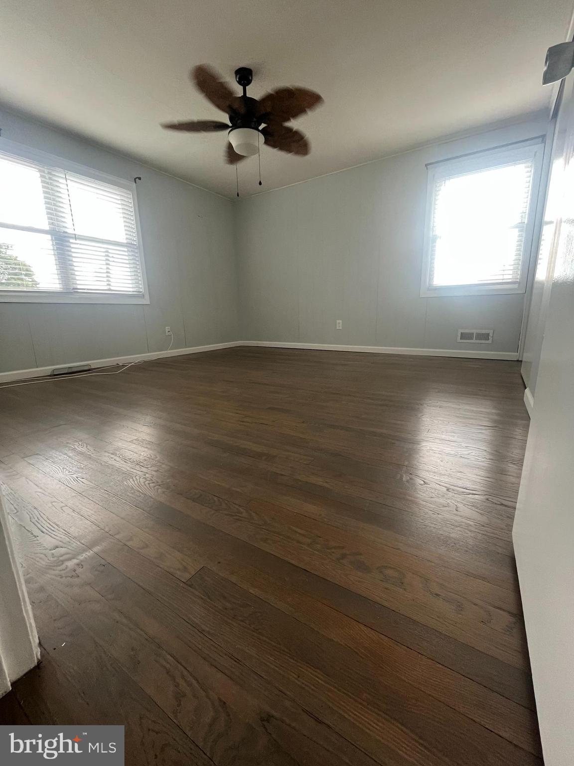 EASTCREST - Residential